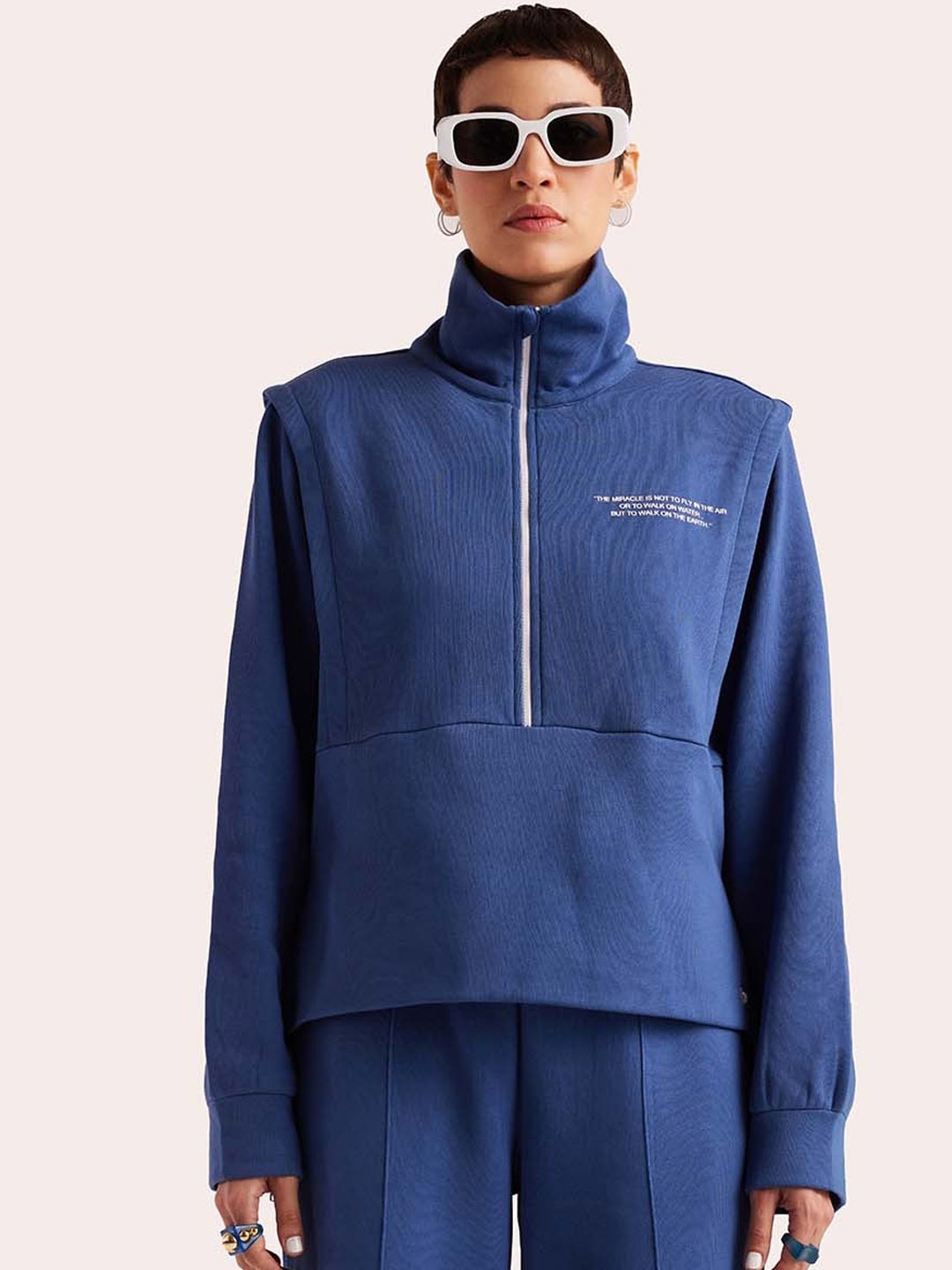 

Muvazo Stand Collar Sweatshirt & Trousers, Blue