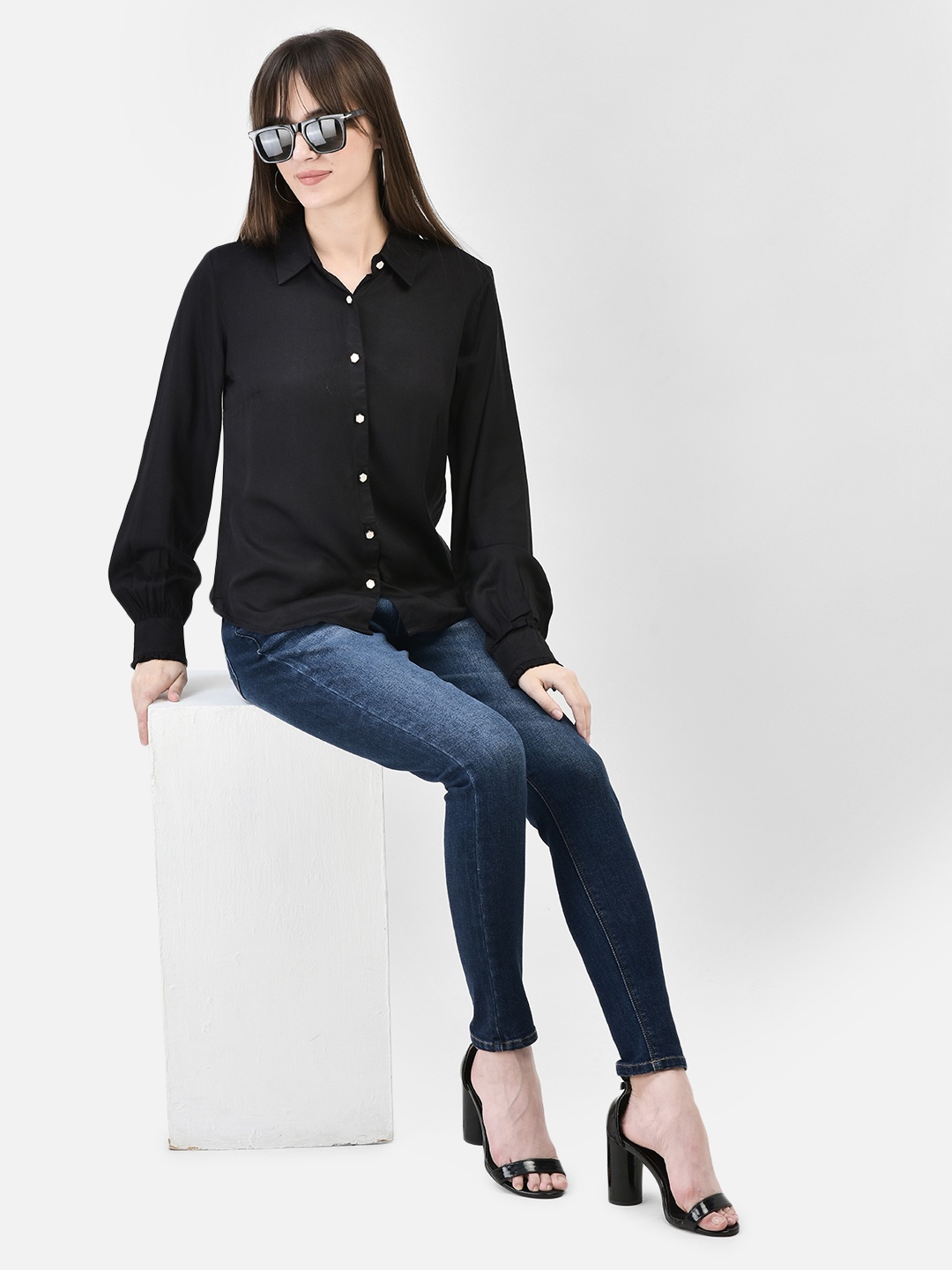 

Crimsoune Club Spread Collar Casual Shirt, Black