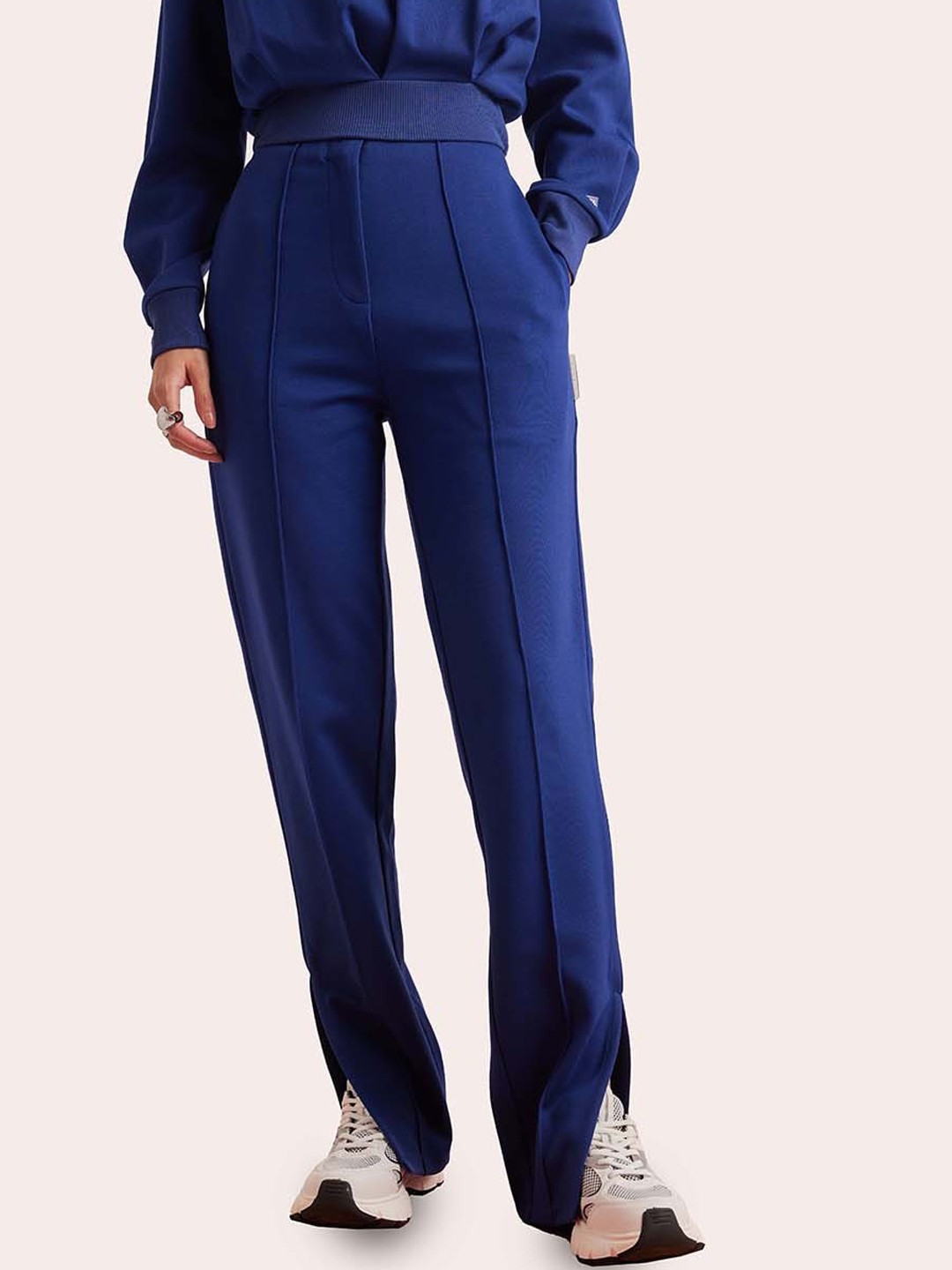 

Muvazo Women Mid Rise Cotton Track Pants, Blue