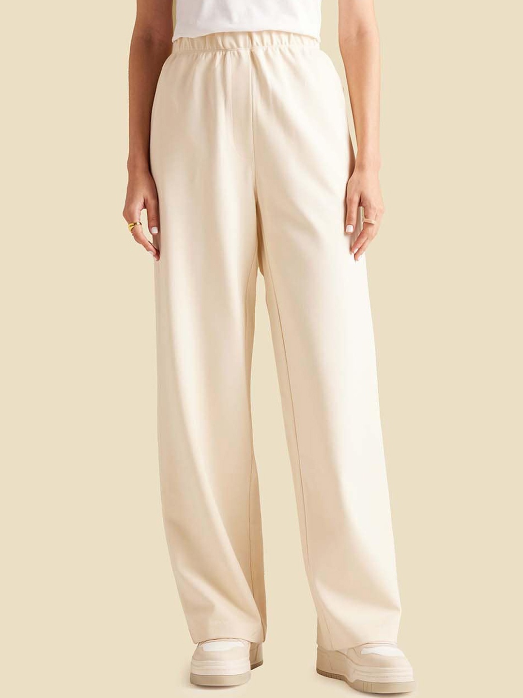 

Muvazo Women Straight Fit Mid Rise Parallel Trousers, Cream