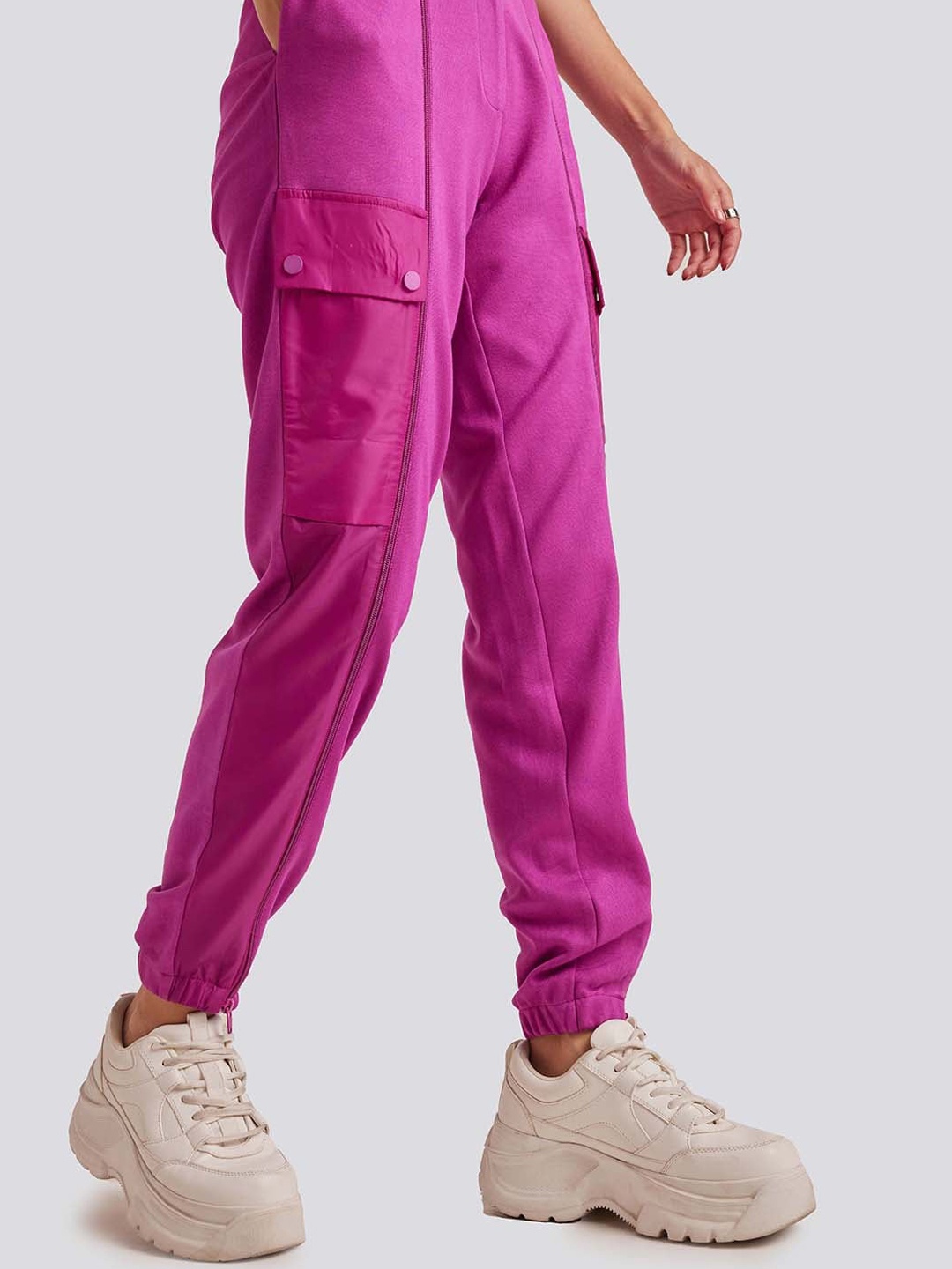 

Muvazo Pu'nk Women Relaxed Fit Joggers, Pink