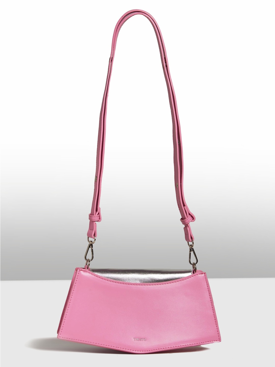 

THESTO Structured Sling Bag, Pink