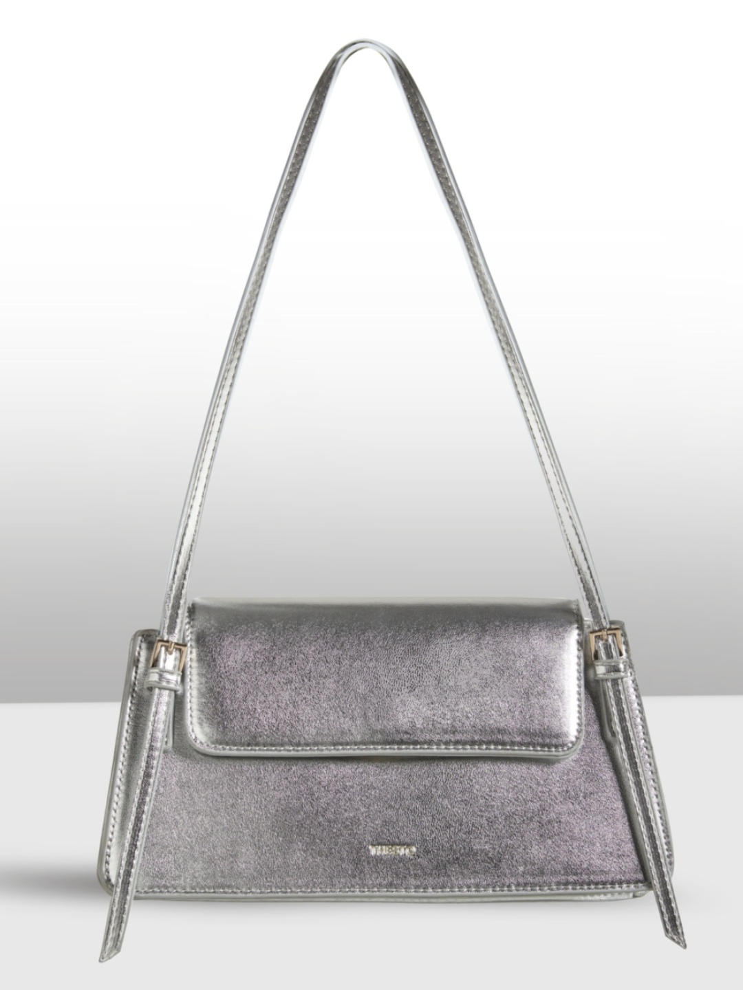 

THESTO Structured Sling Bag, Silver