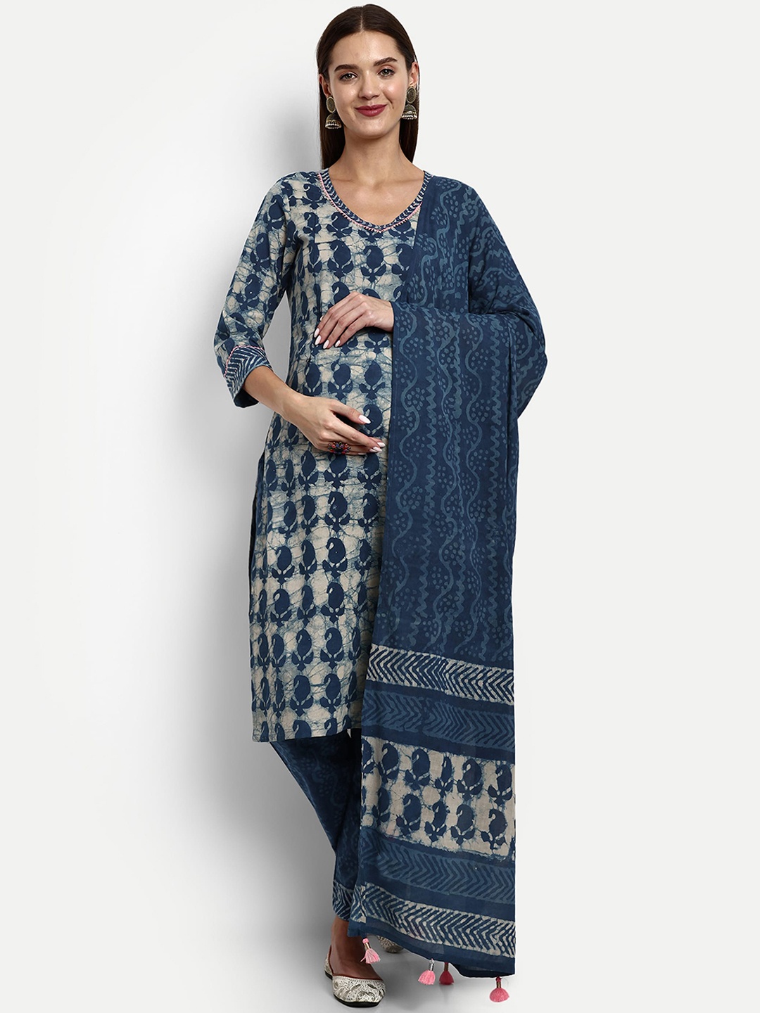 

mumzhug Ethnic Motifs Printed Thread Work Pure Cotton Kurta With Trousers & Dupatta, Blue