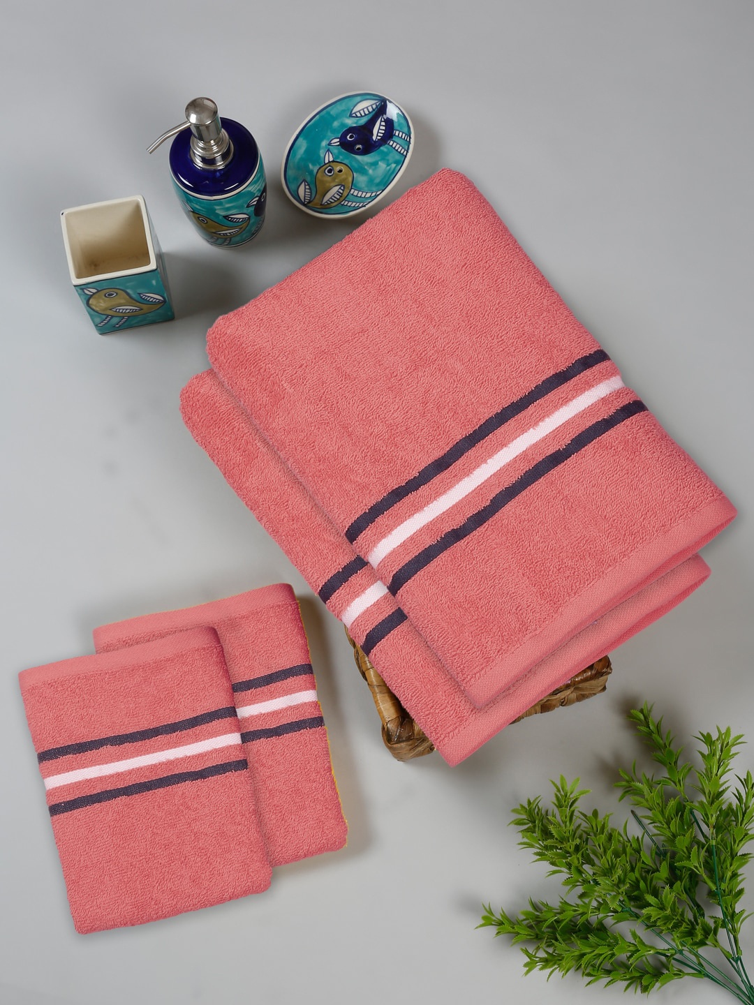 

Cortina Pink 4-Pieces Cotton 380 GSM Towel Set