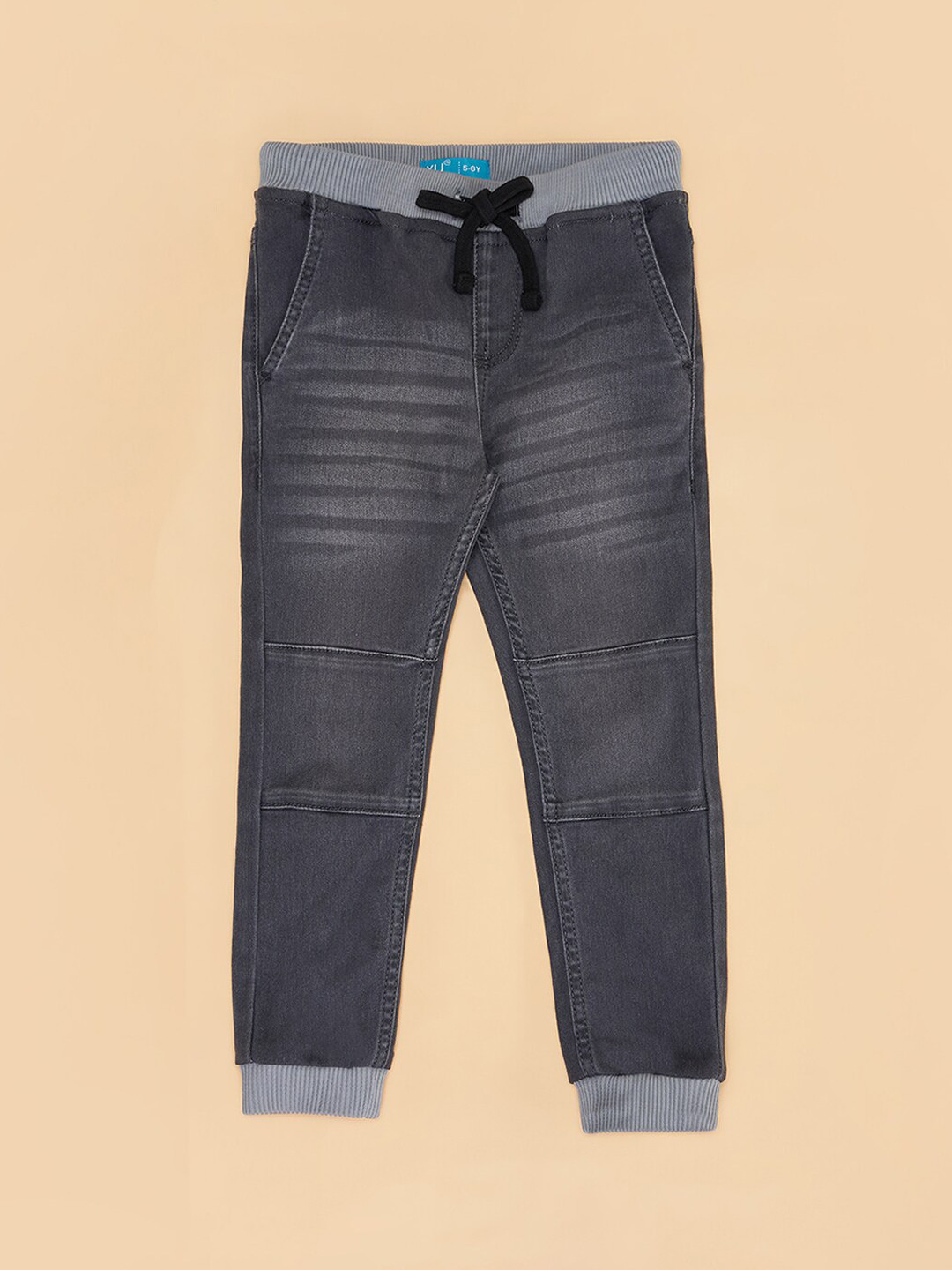 

YU by Pantaloons Boys Slim Fit Clean Look Stretchable Jeans, Grey