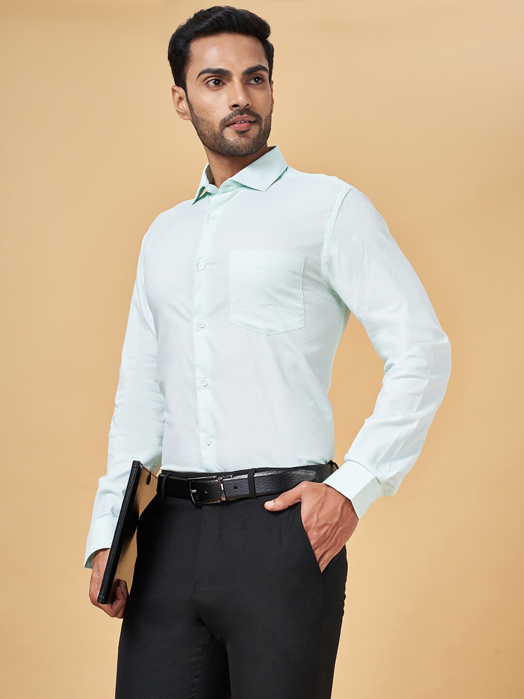 

Peregrine by Pantaloons Geometric Printed Formal Cotton Shirt, Green