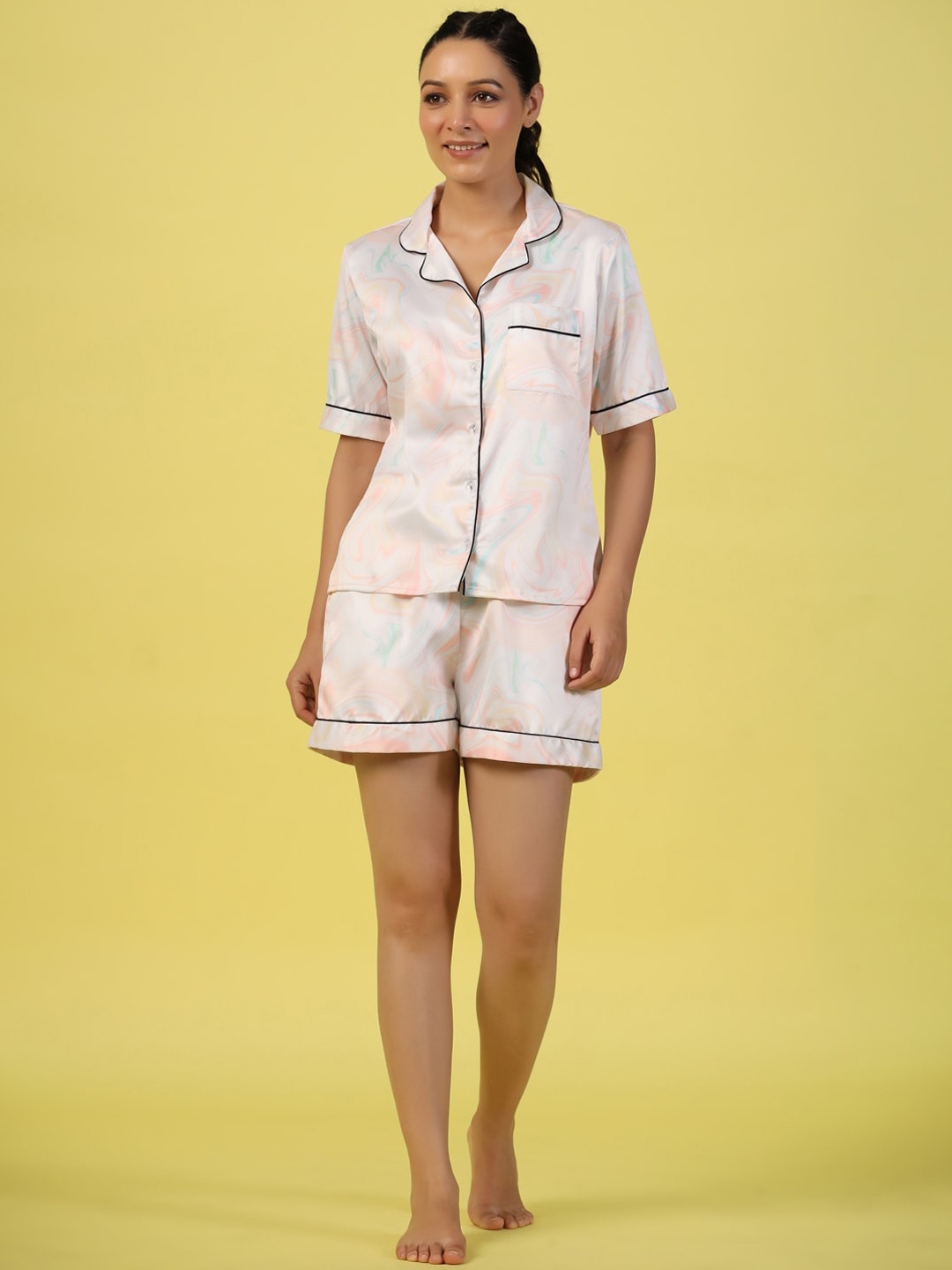 

ETC White & Pink Lapel Collar Shirt & Shorts