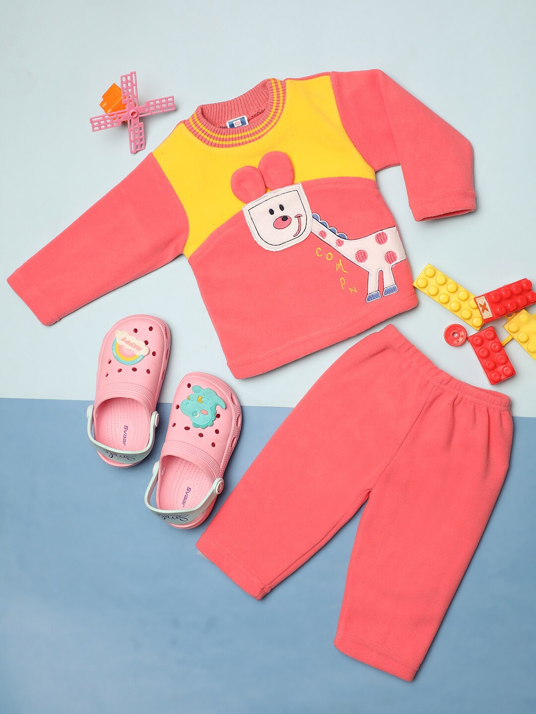 

V-Mart Kids Printed Pure Wool T-shirt with Pyjamas, Coral