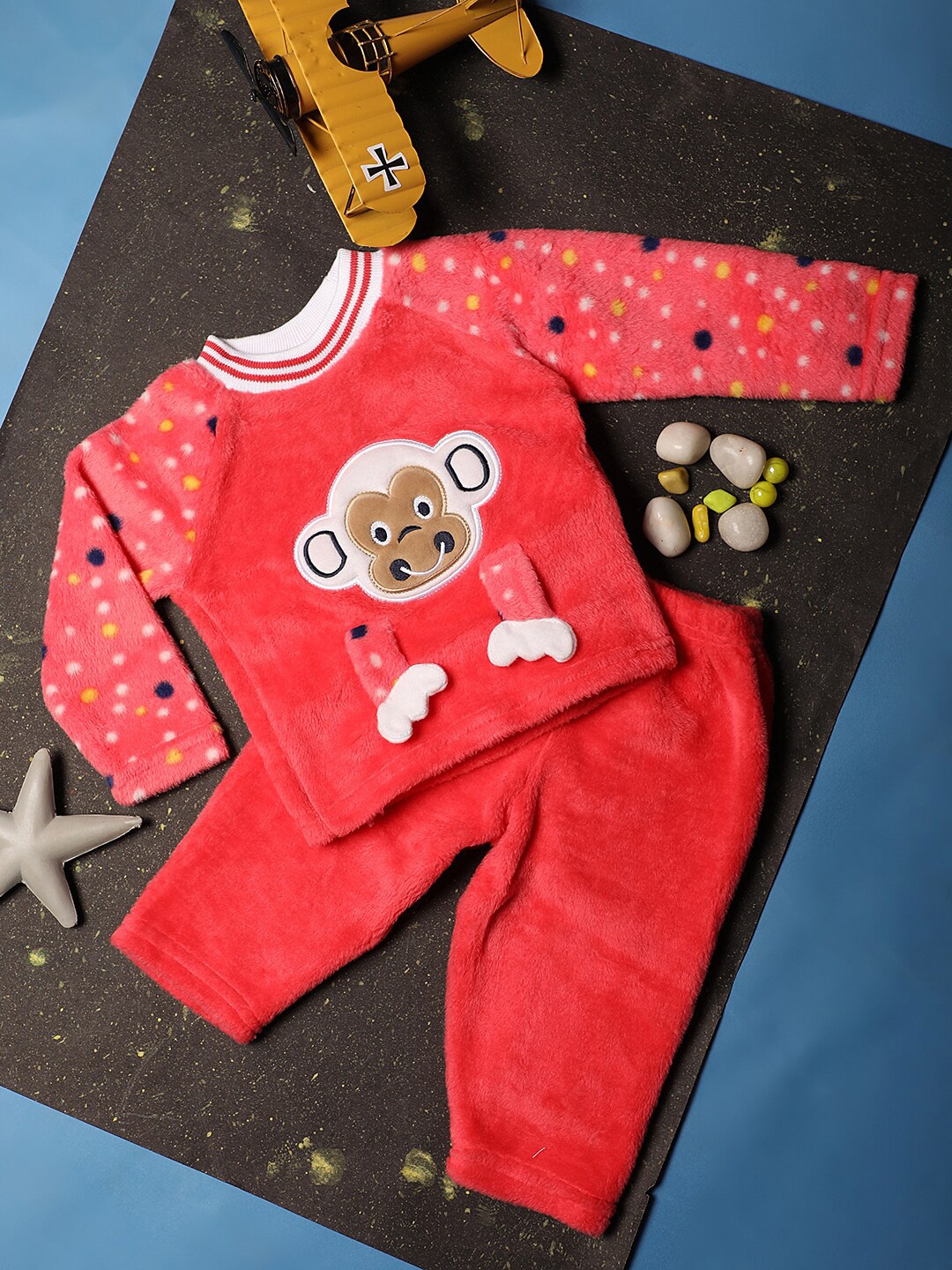 

V-Mart Infant Kids Graphic Printed T-shirt with Trousers, Rust