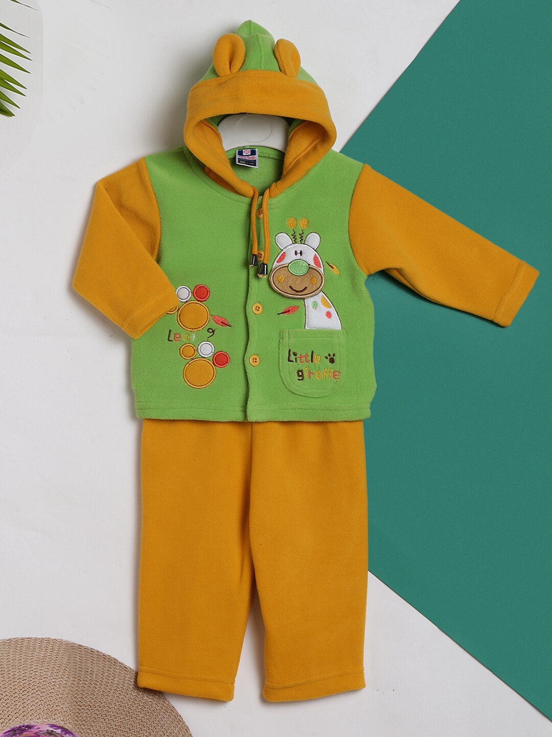 

V-Mart Infants Pure Wool Hooded T-shirt With Trousers, Green