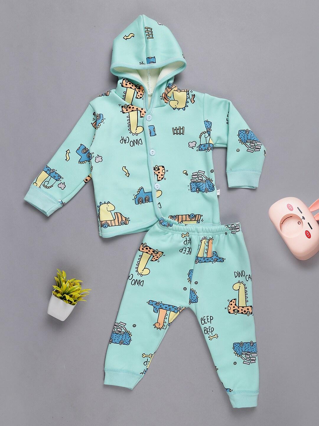 

V-Mart Infant Kids Conversational Printed T-shirt with Trousers, Green