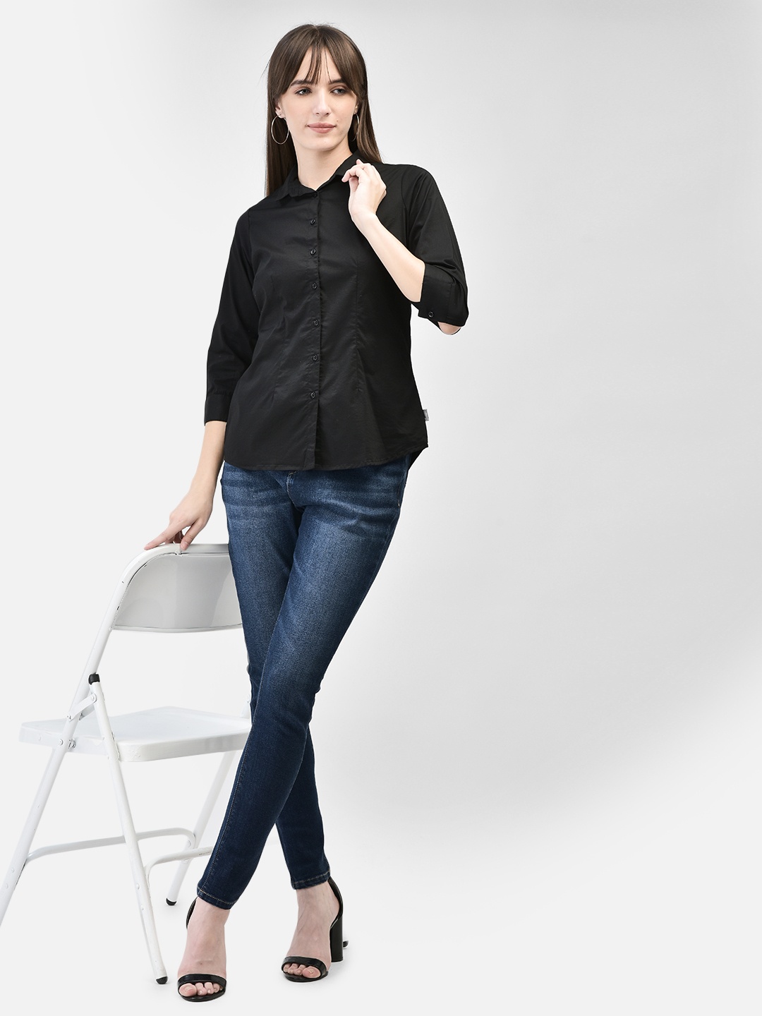 

Crimsoune Club Slim Fit Opaque Casual Shirt, Black