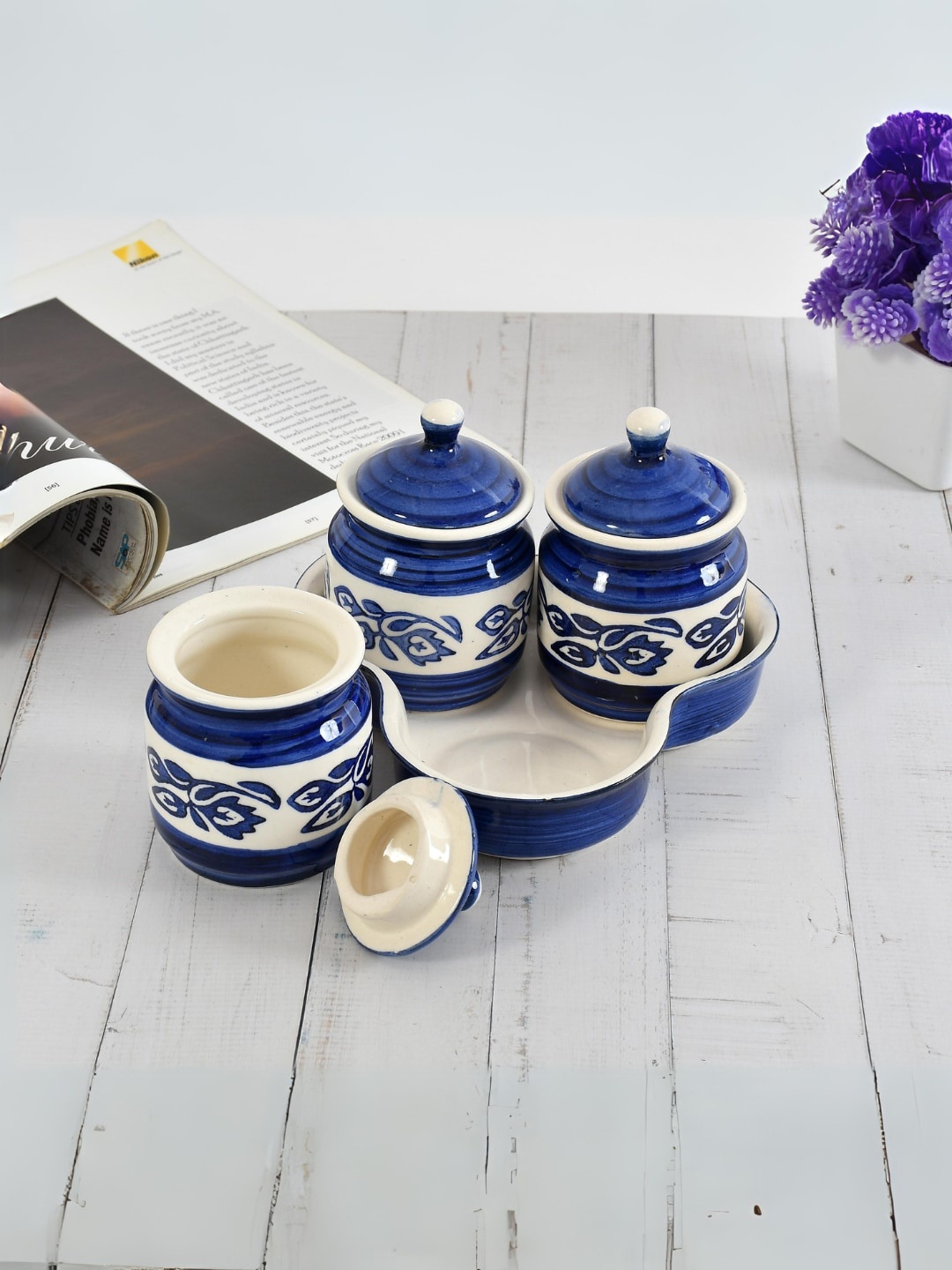 

CLIO'S HERITAGE STORE White & Blue 3 Pieces Ceramic Pickle Jar Set with Tray