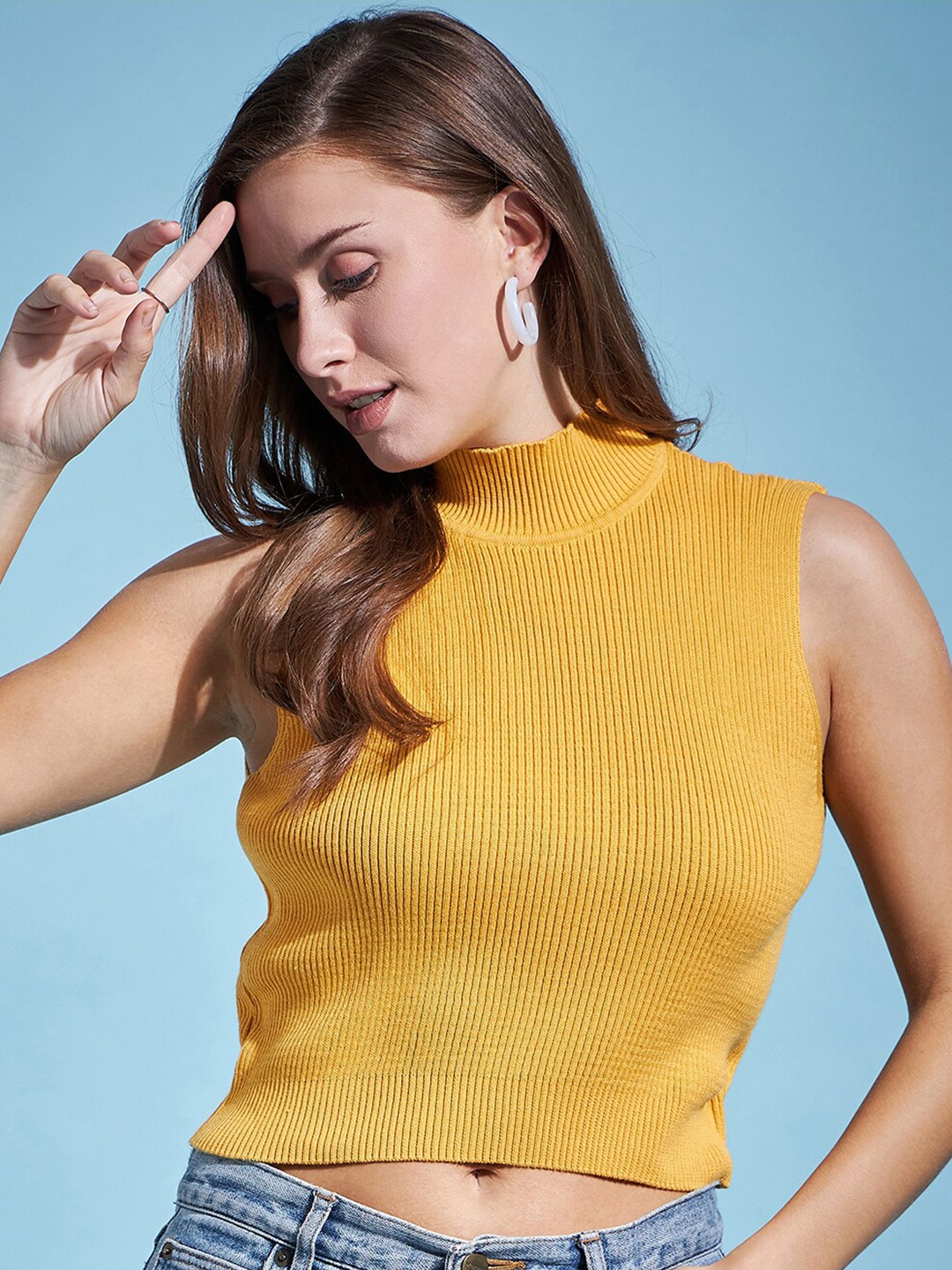 

98 Degree North Women Turtle Neck Sleeveless Sweater, Gold