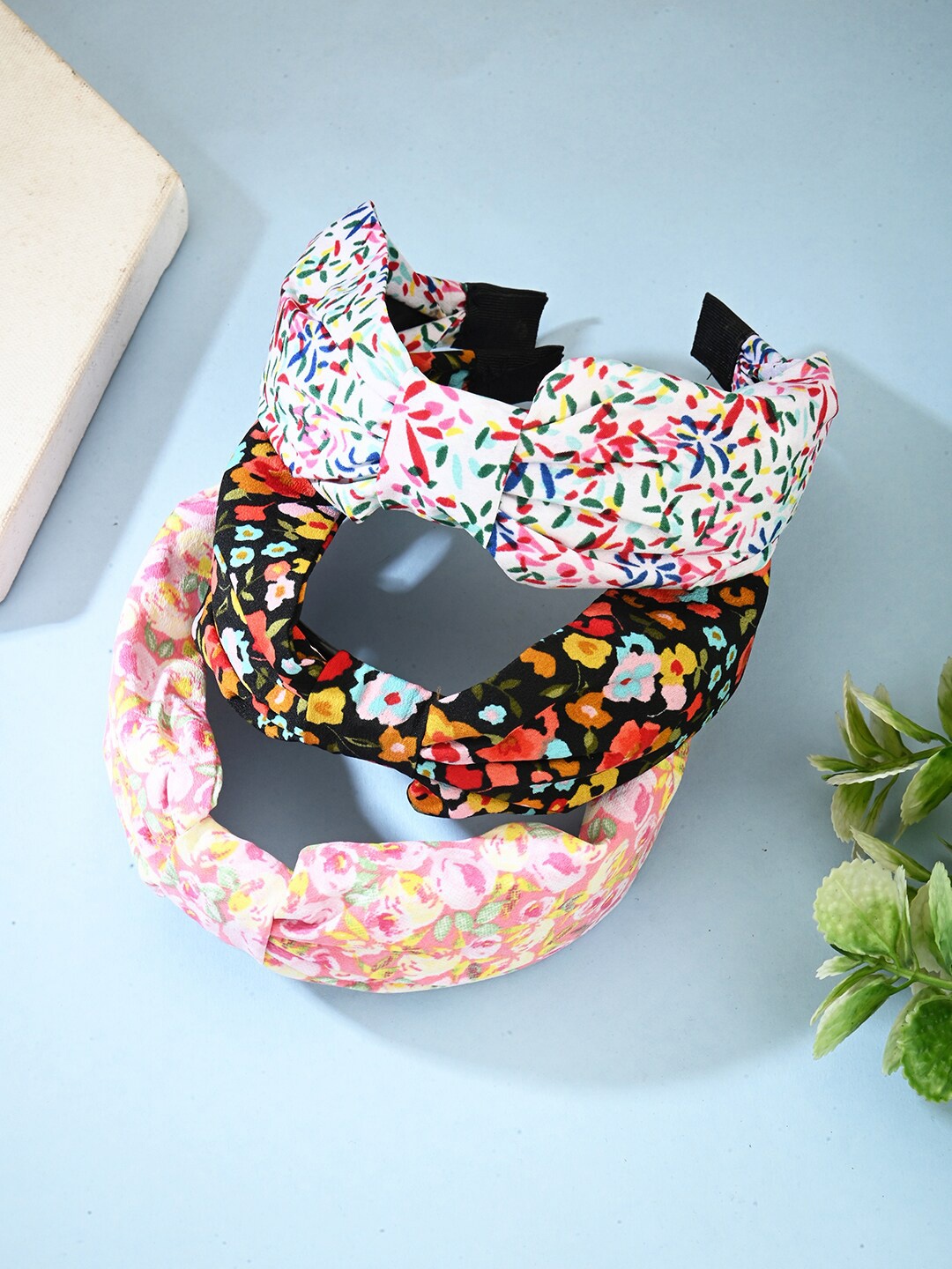 

BuckleUp Set of 3 Printed Hairband, White