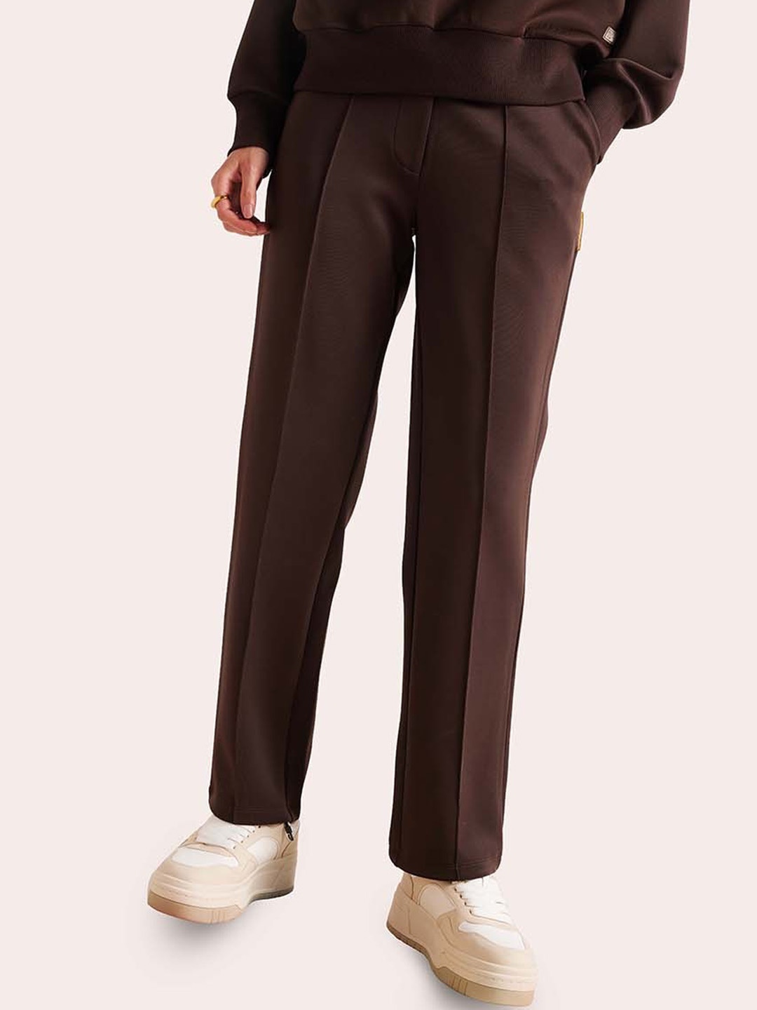 

Muvazo Women High-Rise Straight-Fit Regular Trousers, Brown