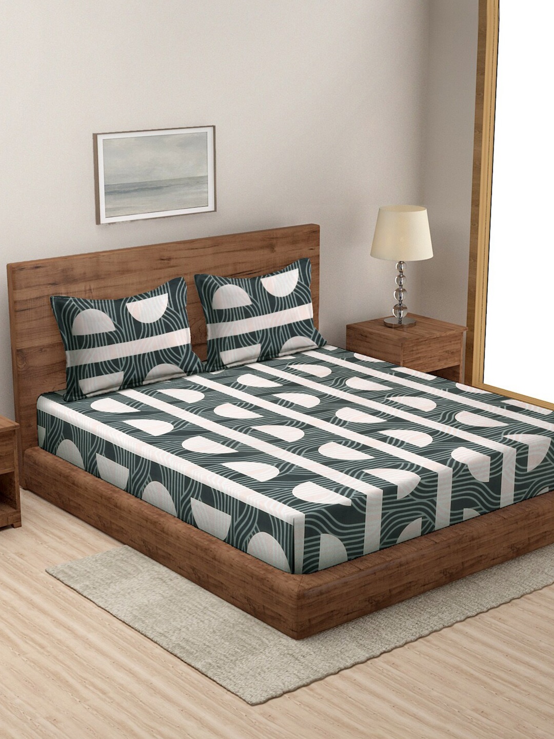 

MODEFE Beige & White Printed 144 TC Queen Bedsheet with 2 Pillow Covers