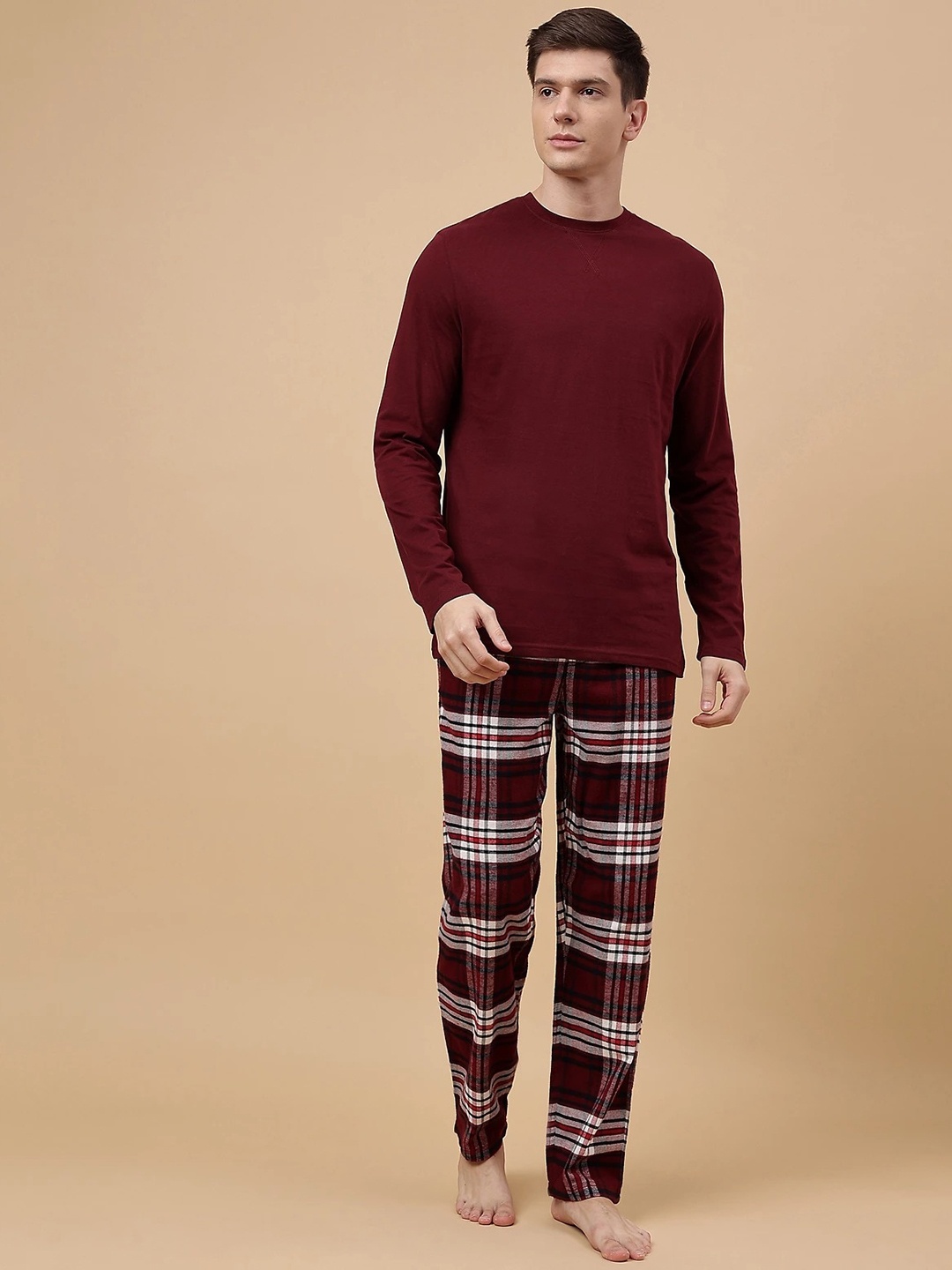 

Marks & Spencer Checked Pure Cotton Night suit, Burgundy