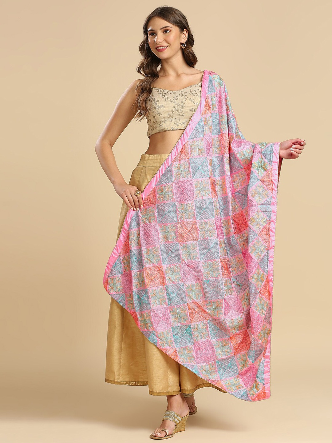 

Dupatta Bazaar Ethnic Motifs Chiffon Phulkari Dupatta, Pink