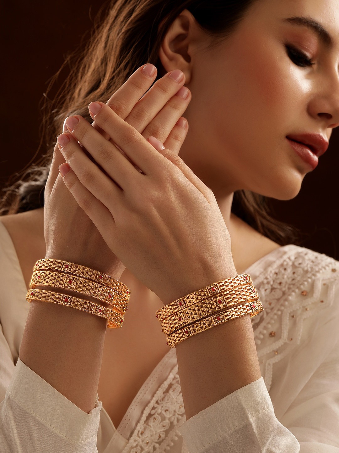 

Rubans Set Of 6 Gold Plated Filigree Stone Studded Bangles