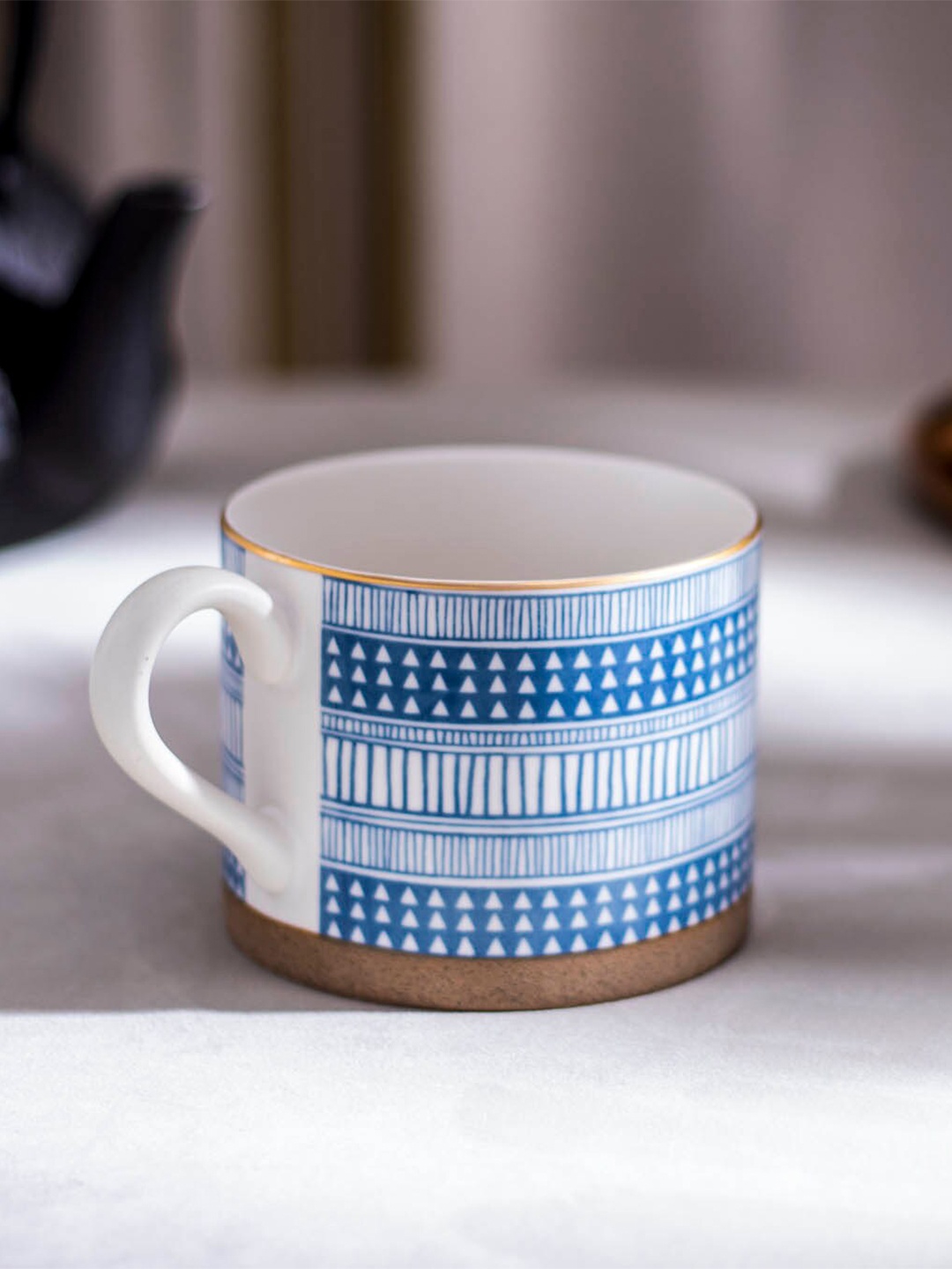 THEDECORKART White & Blue Printed Ceramic Glossy Mug 200 ml
