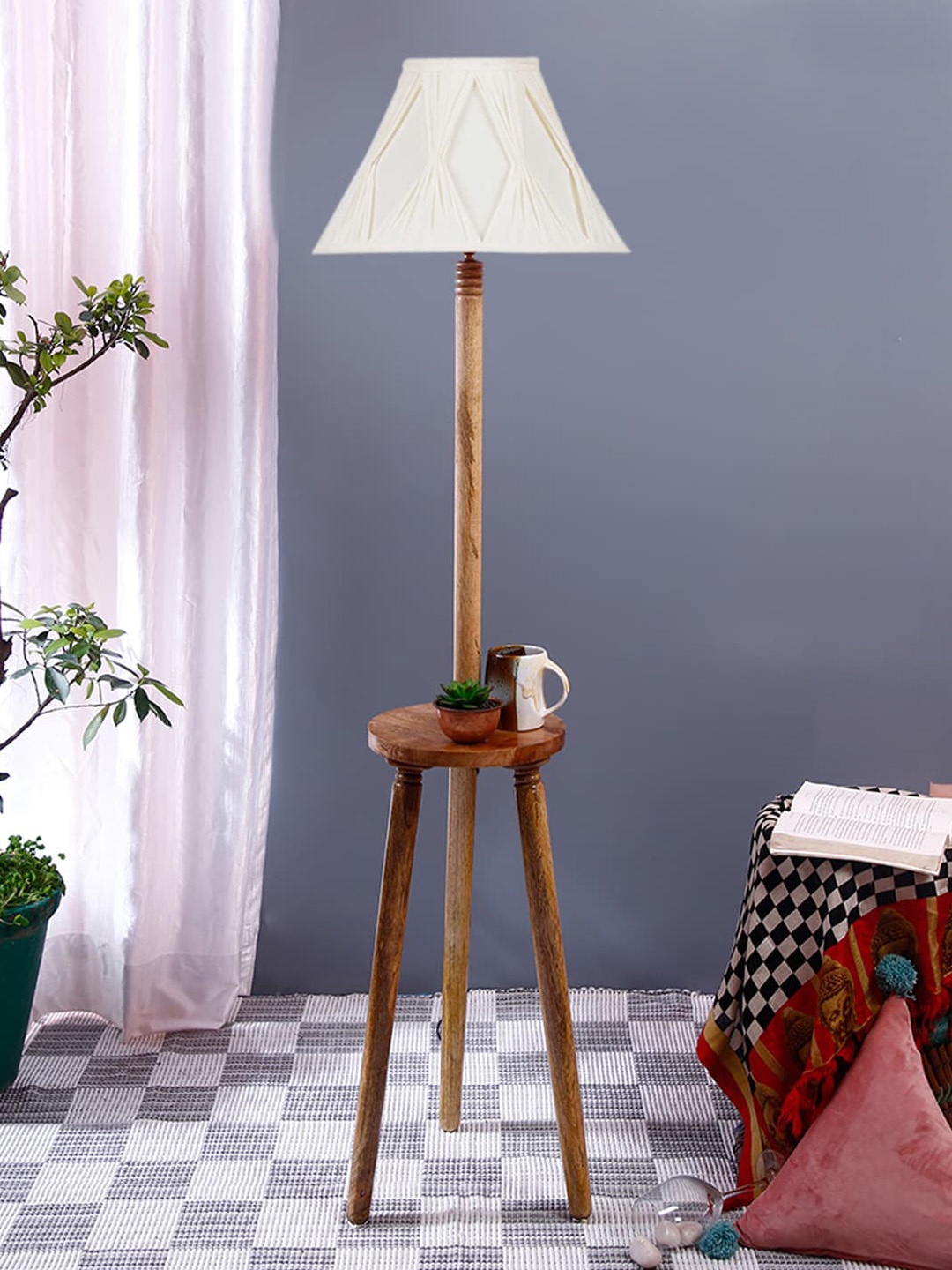 

Devansh White Vintage Cotton Pleated Wood Floor Lamp
