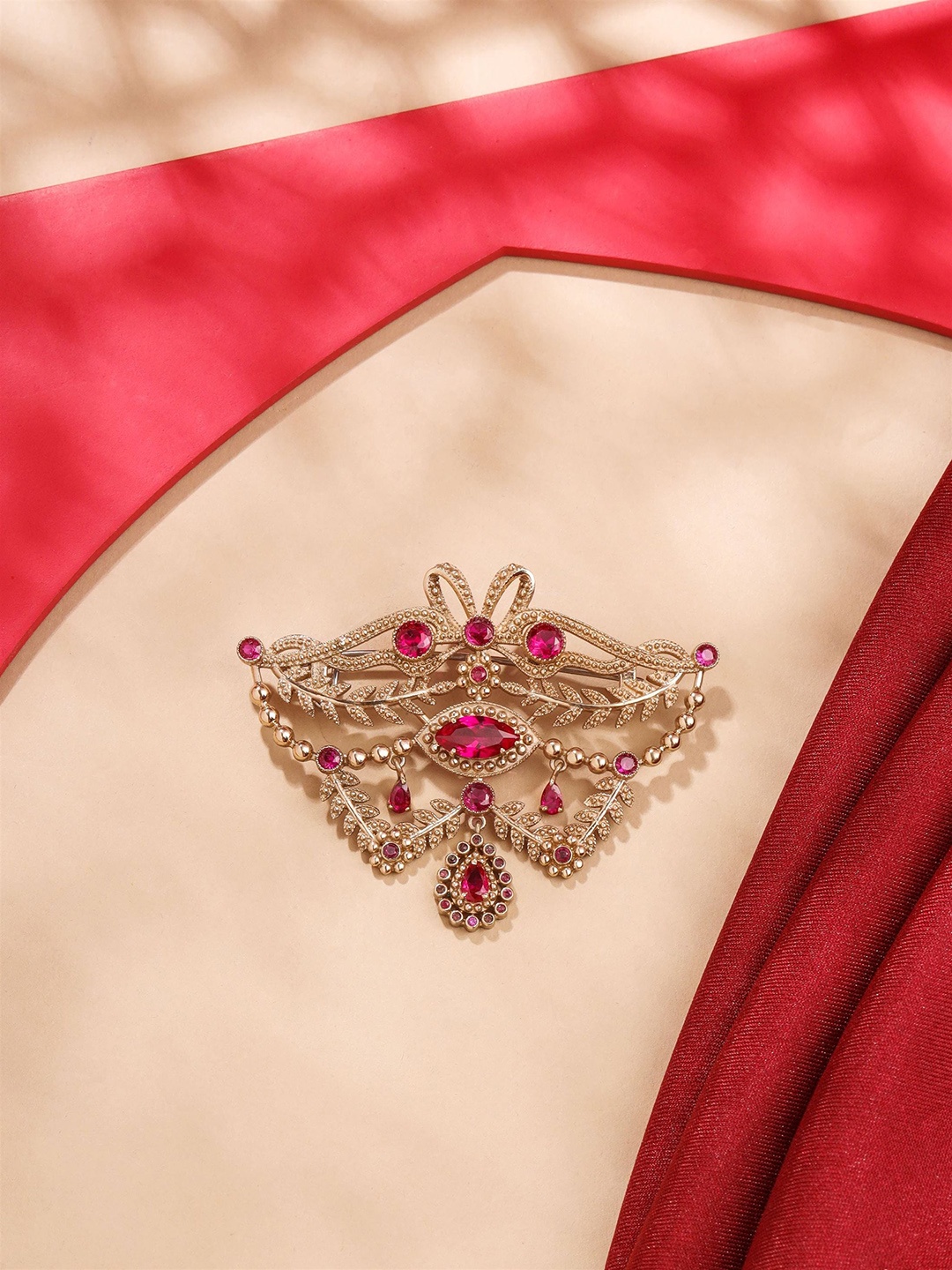 

COSA NOSTRAA Fleur Muse Artificial Stones and Beads Ethnic Brooch, Metallic