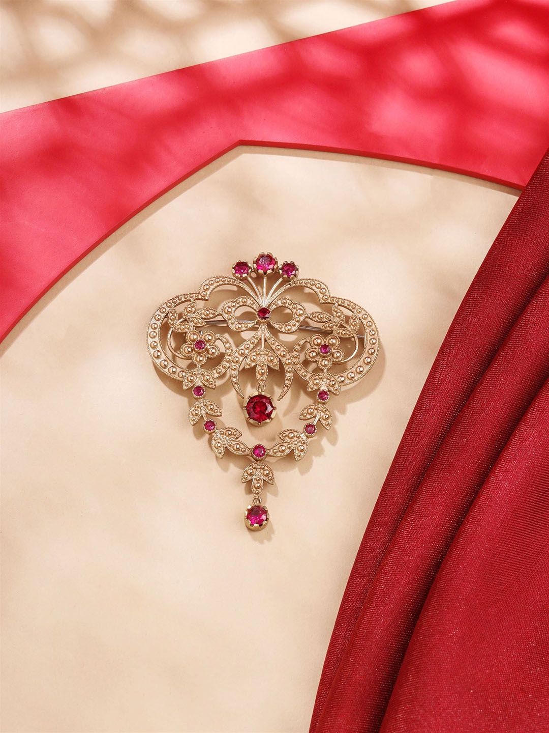 

COSA NOSTRAA Stone-Studded Novelty Brooch, Metallic