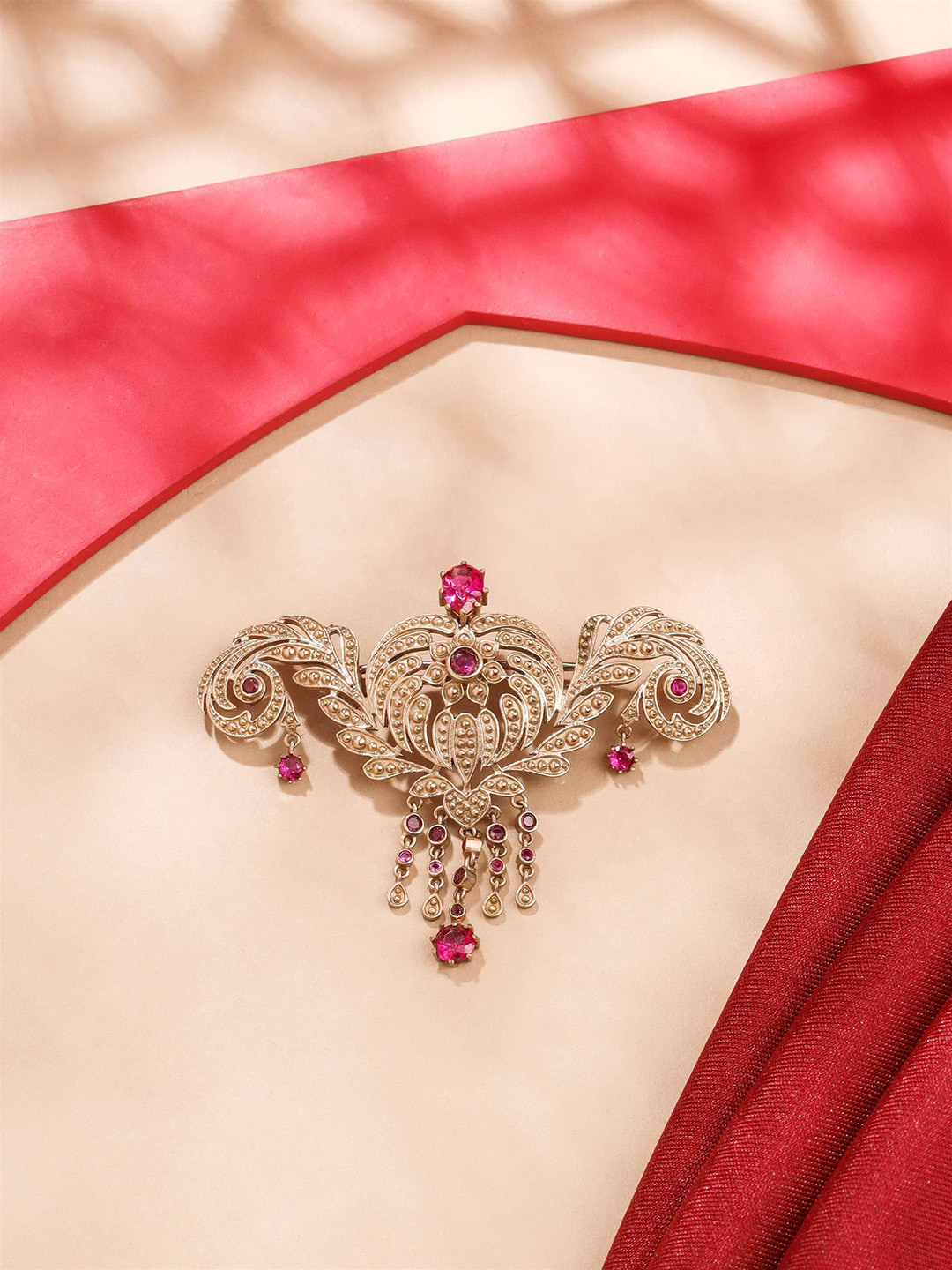 

COSA NOSTRAA Men Statement Artificial Stones and Beads Studded Classy Victorian Brooch, Gold