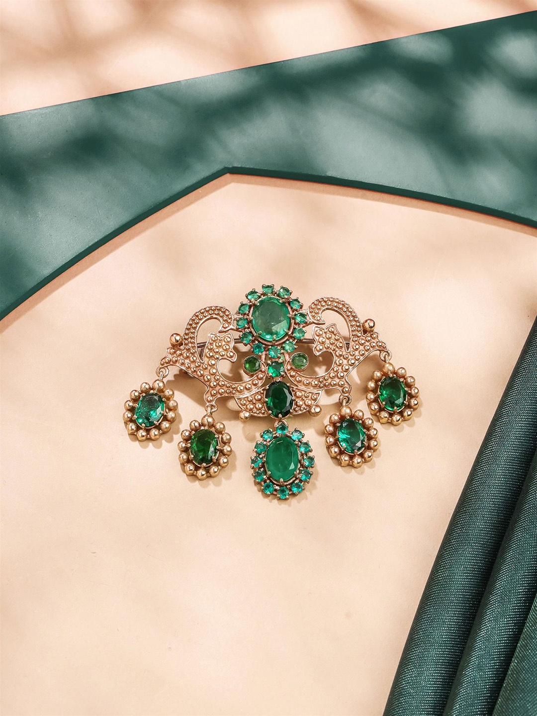 

COSA NOSTRAA Stone Studded Magnificent Stud Brooch, Gold