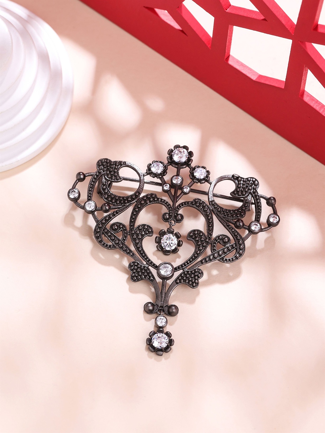 

COSA NOSTRAA Men Stones Studded Bespoke Bliss Brooch, Metallic