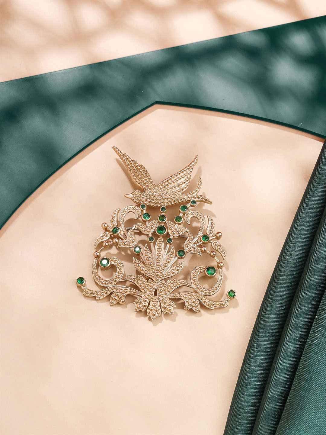 

COSA NOSTRAA Men Metallic Stone Studded Flora & Flight Brooch