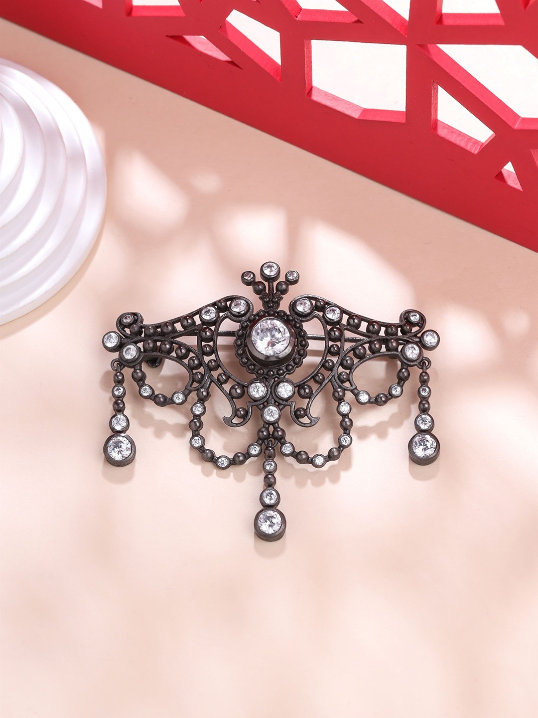 

COSA NOSTRAA Men Artificial Stones and Beads Brooch, Silver