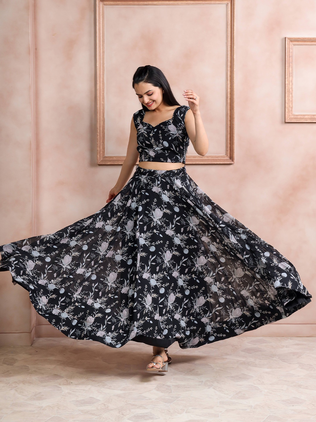 

Vidraa Western Store Printed Ready To Wear Lehenga & Blouse, Black