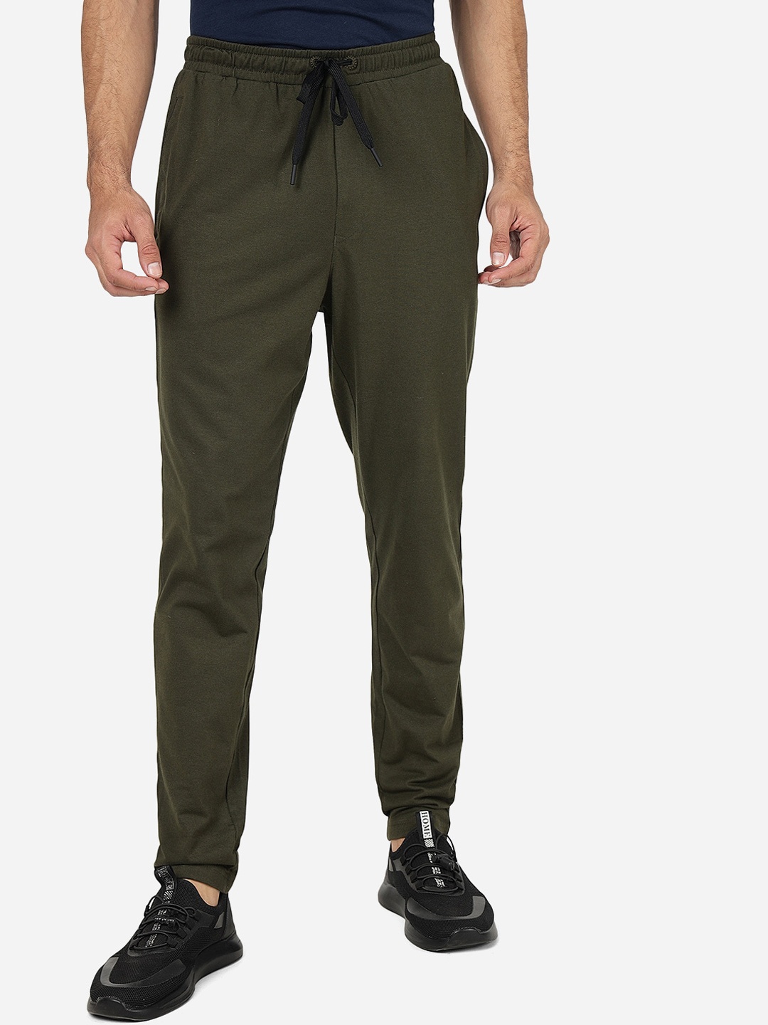 

JADE BLUE Men Cotton Mid-Rise Slim-Fit Track Pants, Olive