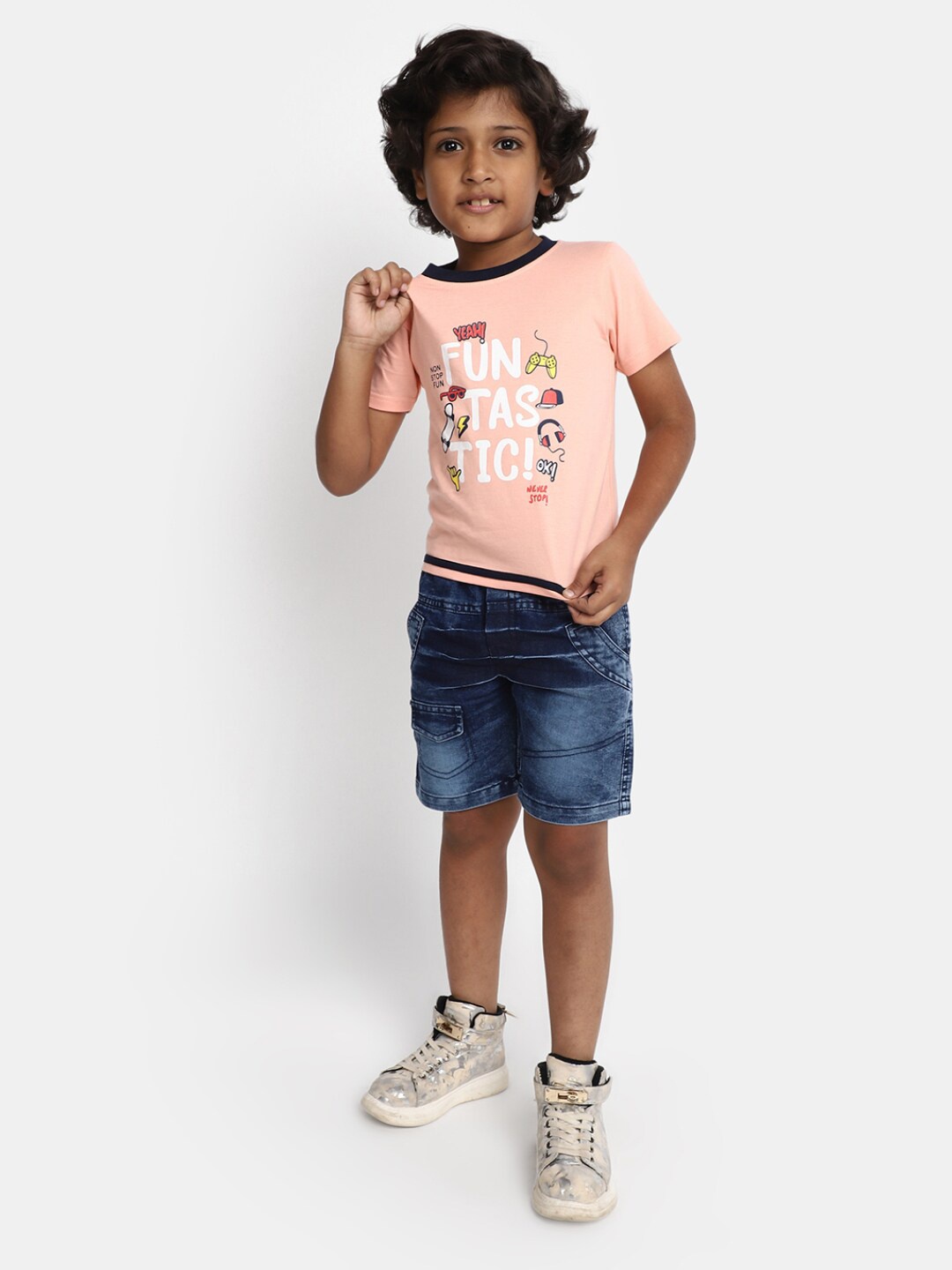 

V-Mart Boys Graphic Printed Round Neck T-shirt With Short, Peach