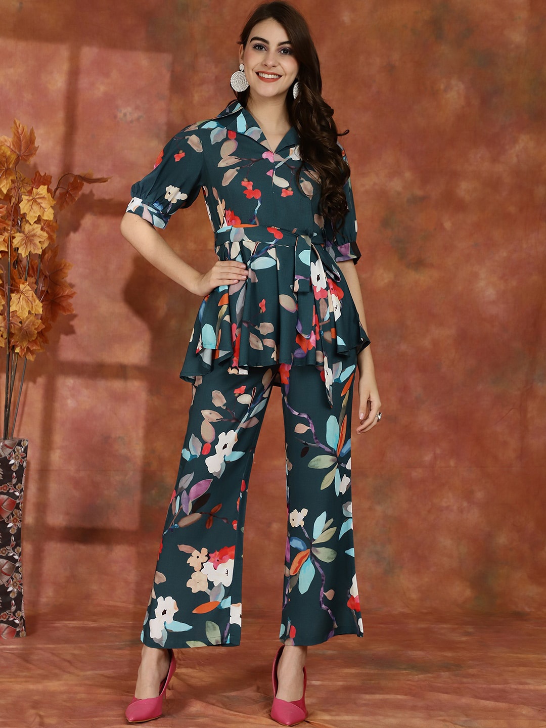 

Claura Green Floral Printed Notched Lapel Collar Top With Trouser