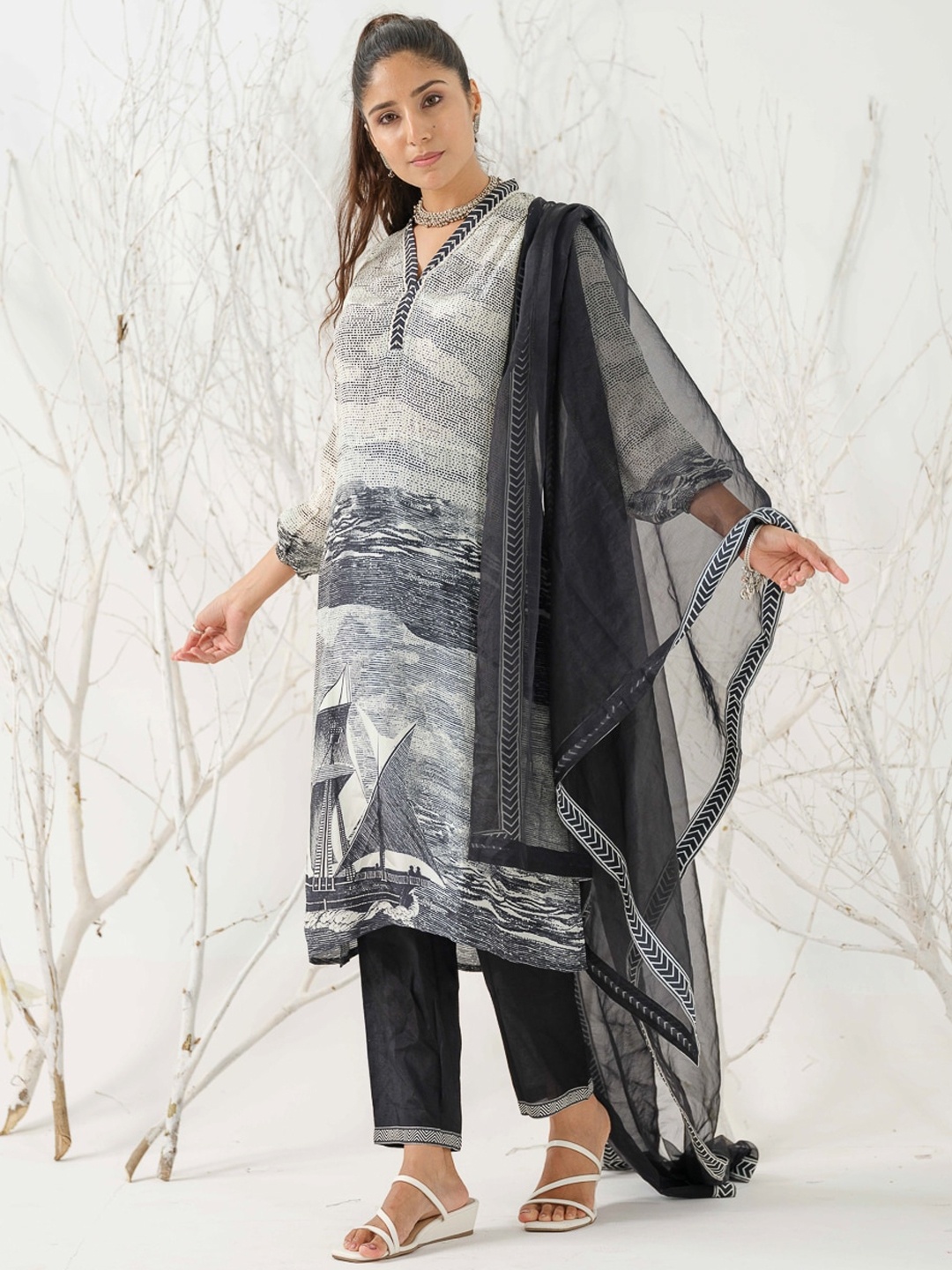 

Sangria Abstract Printed Straight Kurta With Trousers & Dupatta, White