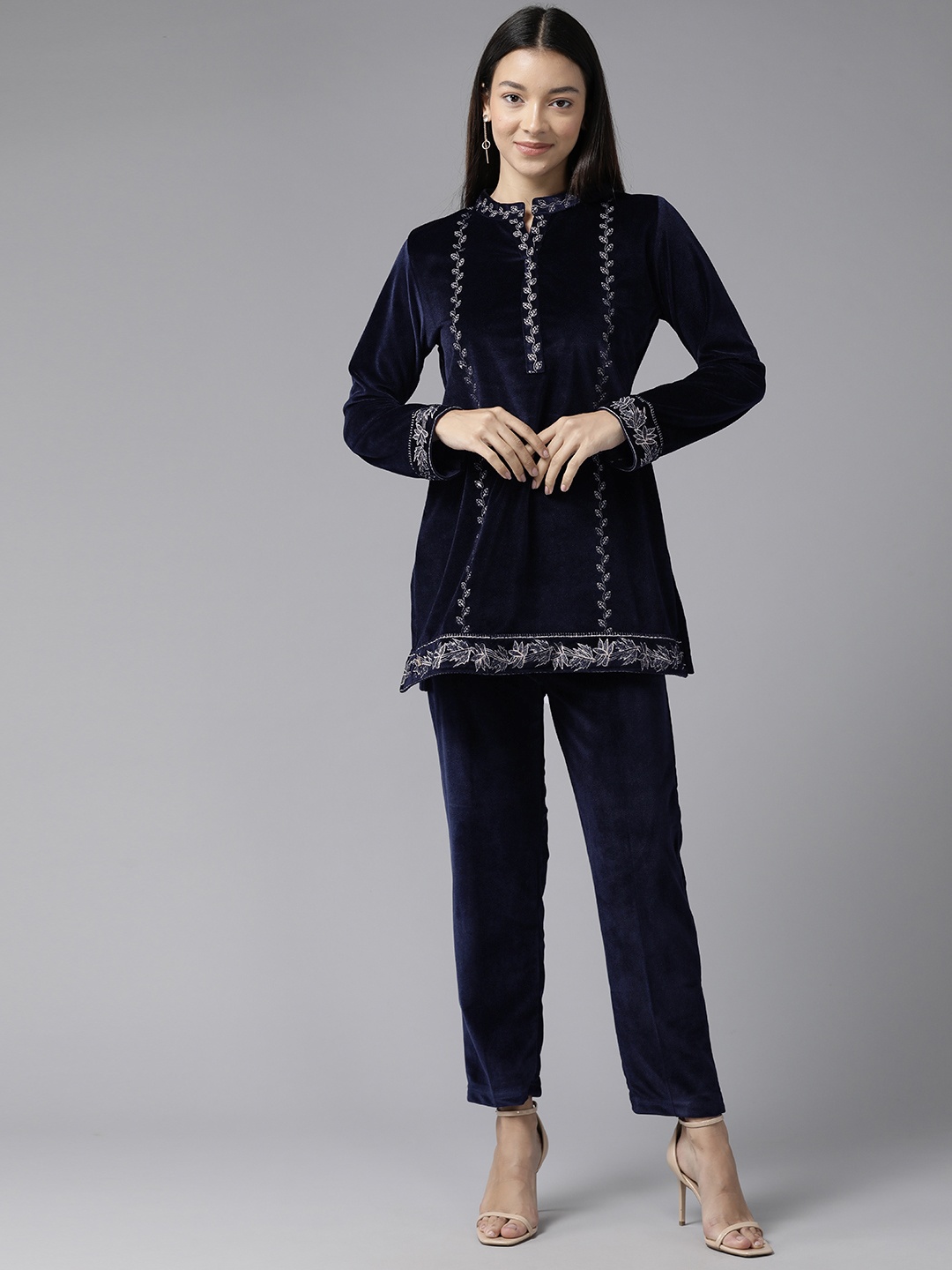 

Cayman Embroidered Ethnic Co-Ords, Navy blue