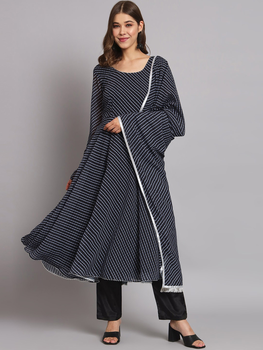 

BLACK SCISSOR Leheriya Printed Gotta Patti Anarkali Kurta With Dupatta