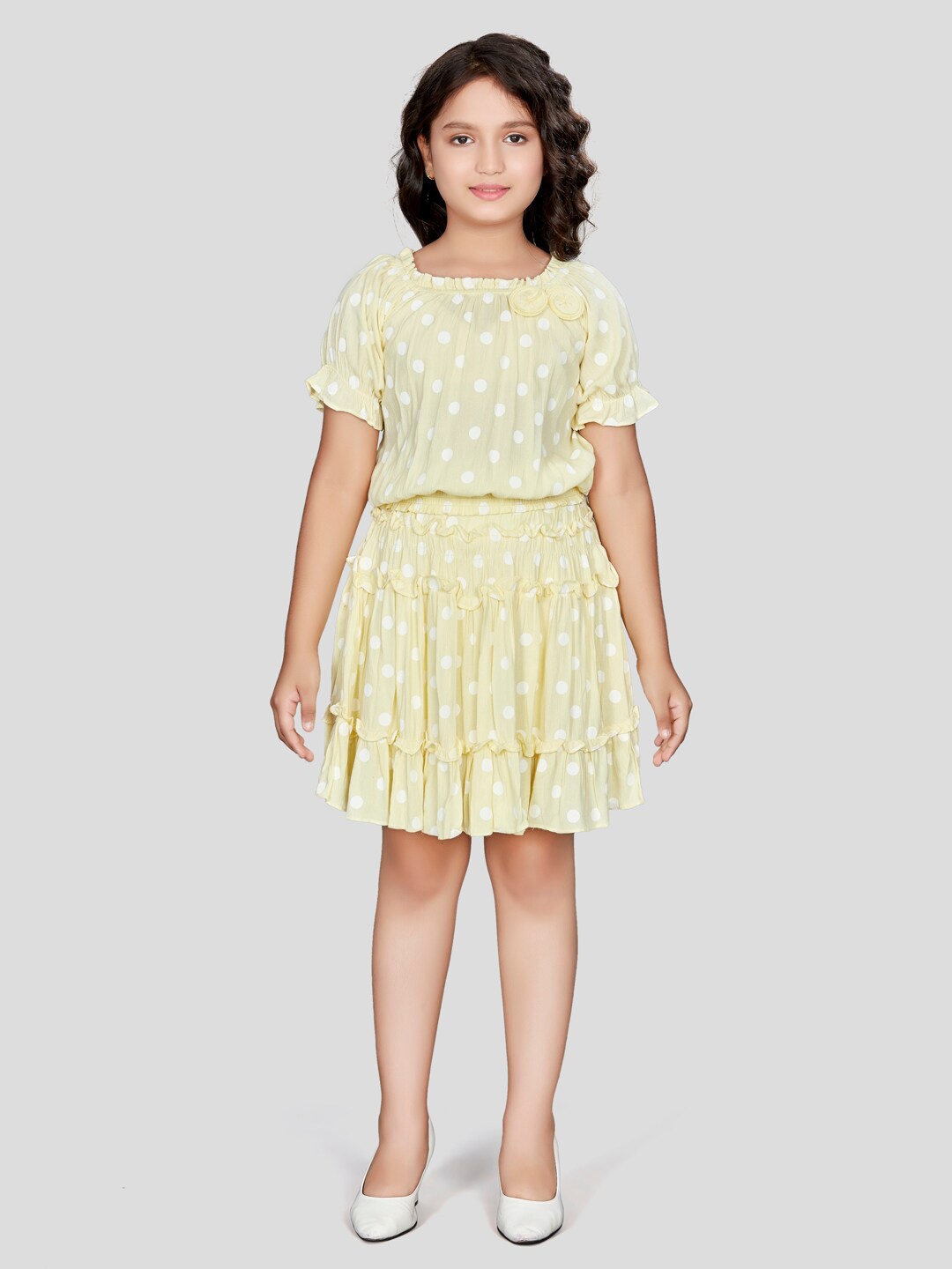 

Peppermint Girls Polka Dots Printed Top With Skirt, Yellow