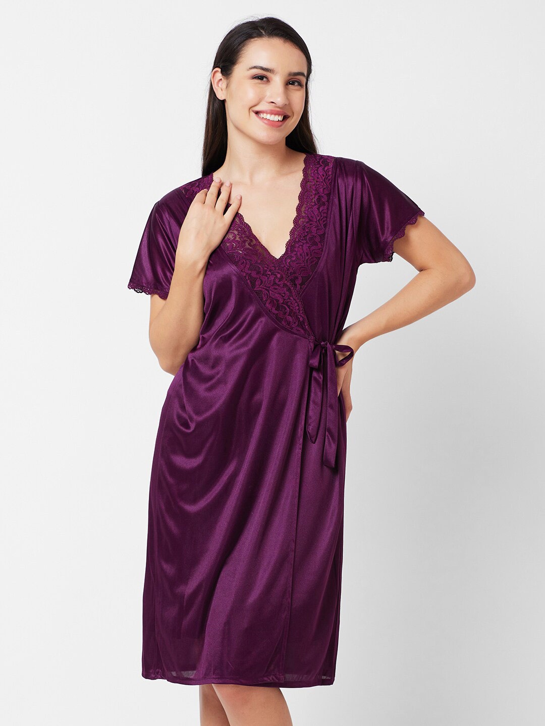 

FashionRack Lace Shoulder Straps Sleeveless Satin Wrap Nightdress With Robe, Purple