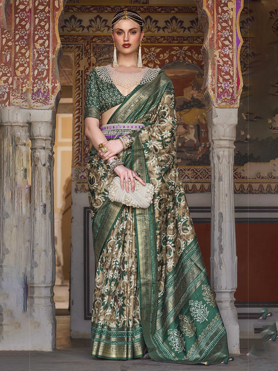 

Mitera Green & White Floral Printed Zari Patola Saree