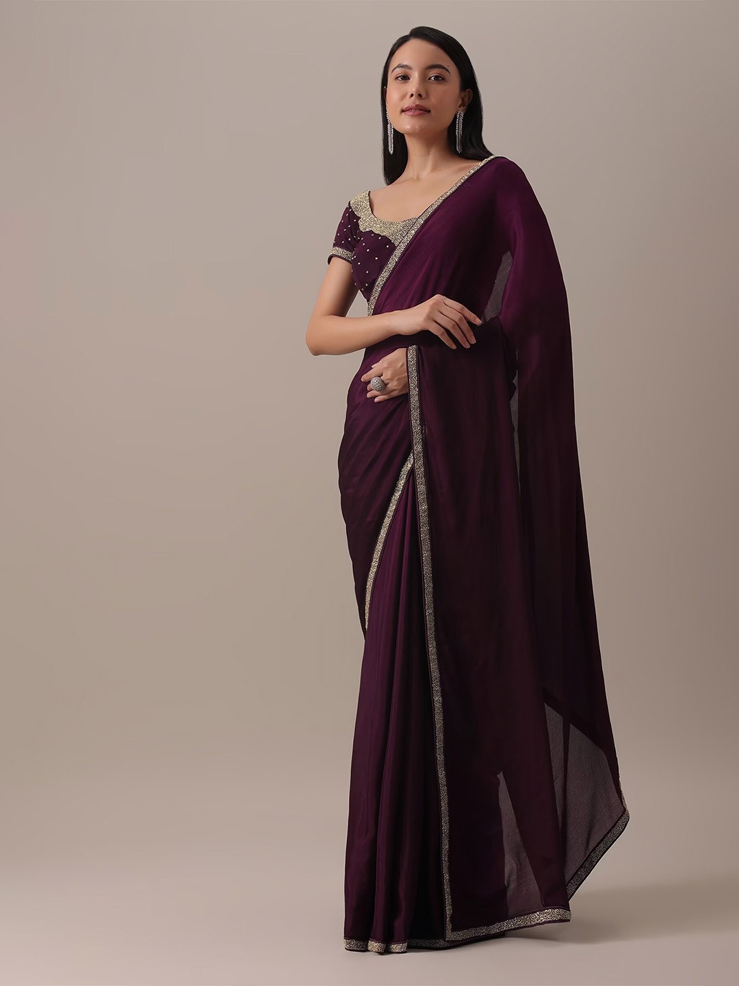 

KALKI Fashion Embroidered Border Saree, Red