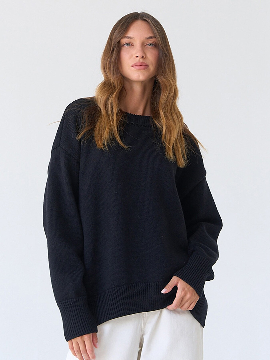 

LULU & SKY Round Neck Knitted Pullover, Black