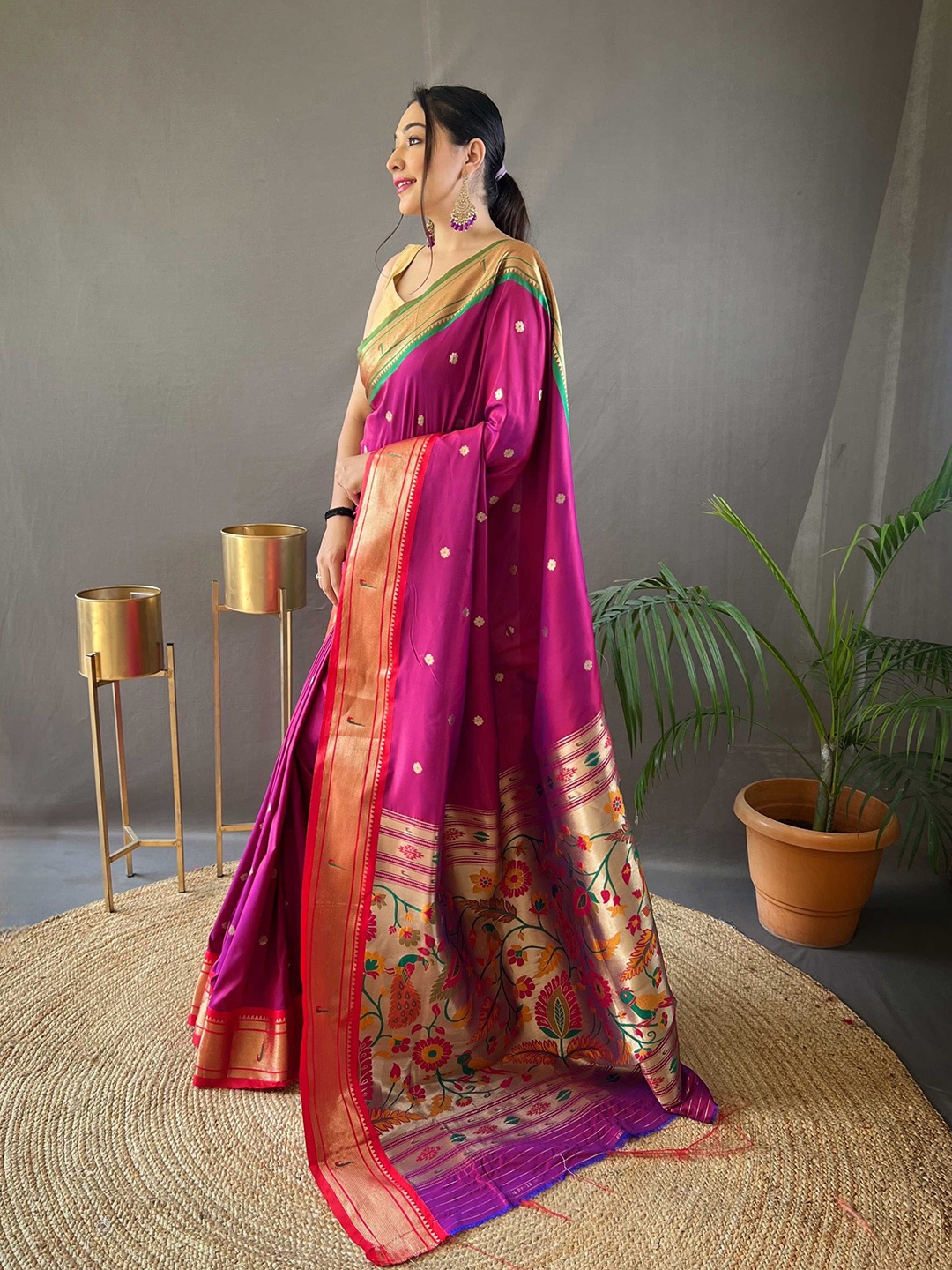 

Mitera Pink & Green Ethnic Motifs Woven Designed Zari Paithani Saree