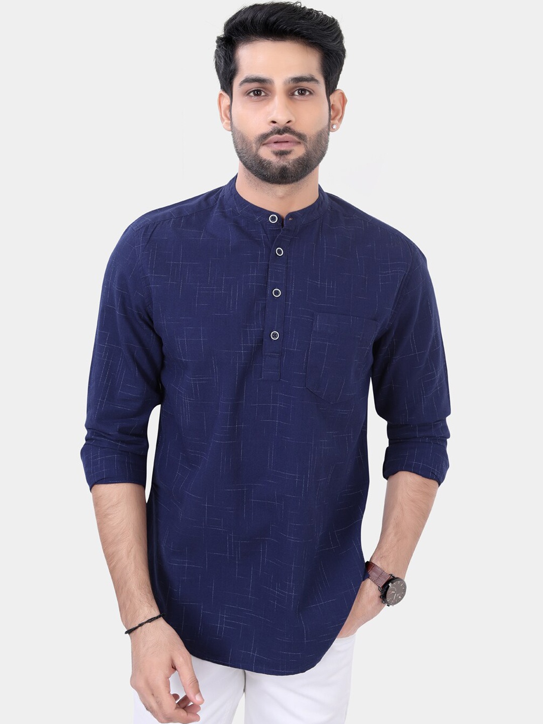 

VASTRADO Abstract Printed Pure Cotton Straight Kurta, Navy blue