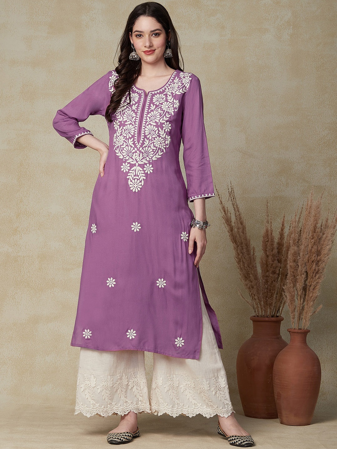 

FASHOR Floral Embroidered Kurta, Purple