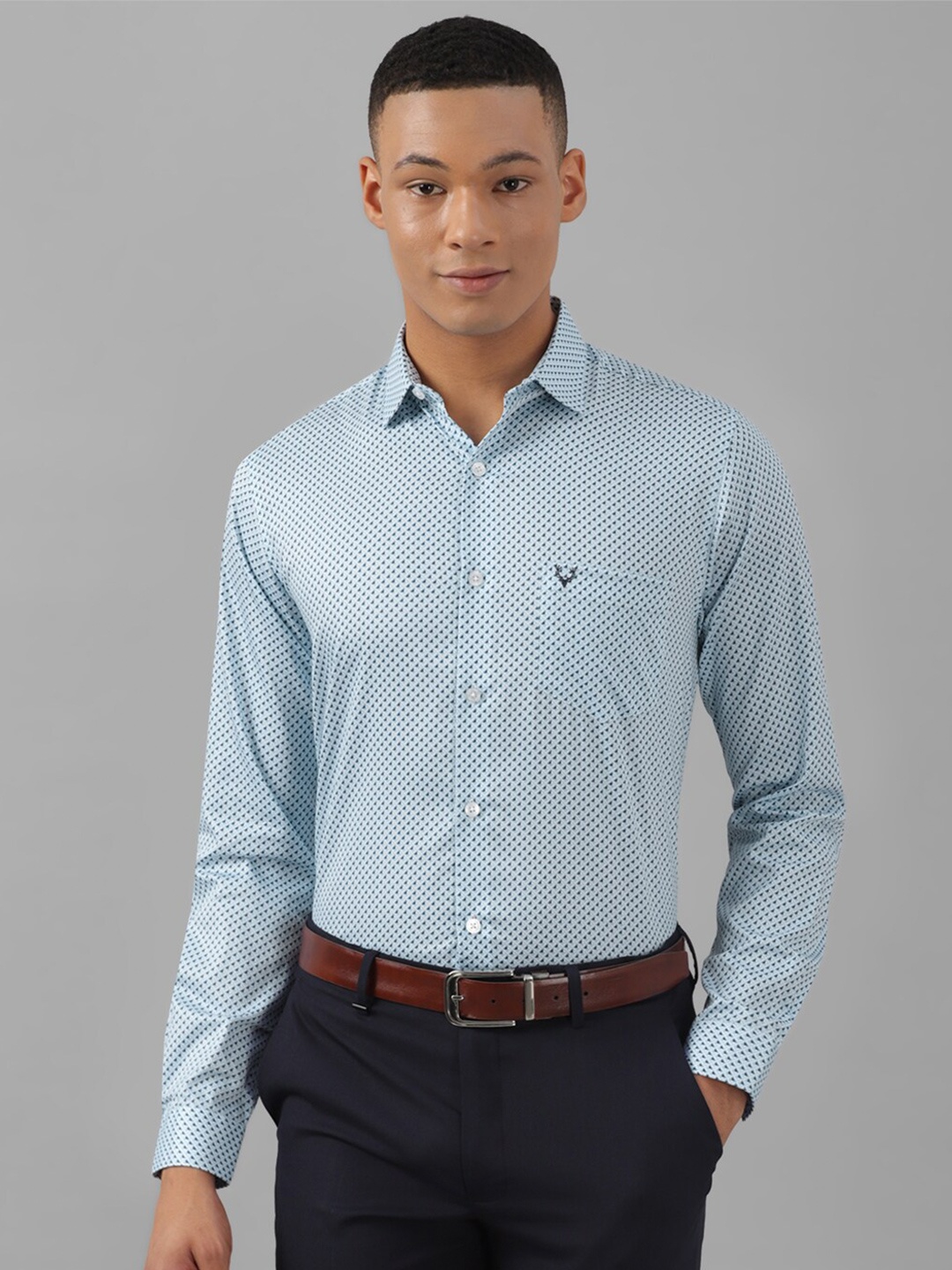 

Allen Solly Slim Fit Micro Ditsy Printed Pure Cotton Formal Shirt, Blue